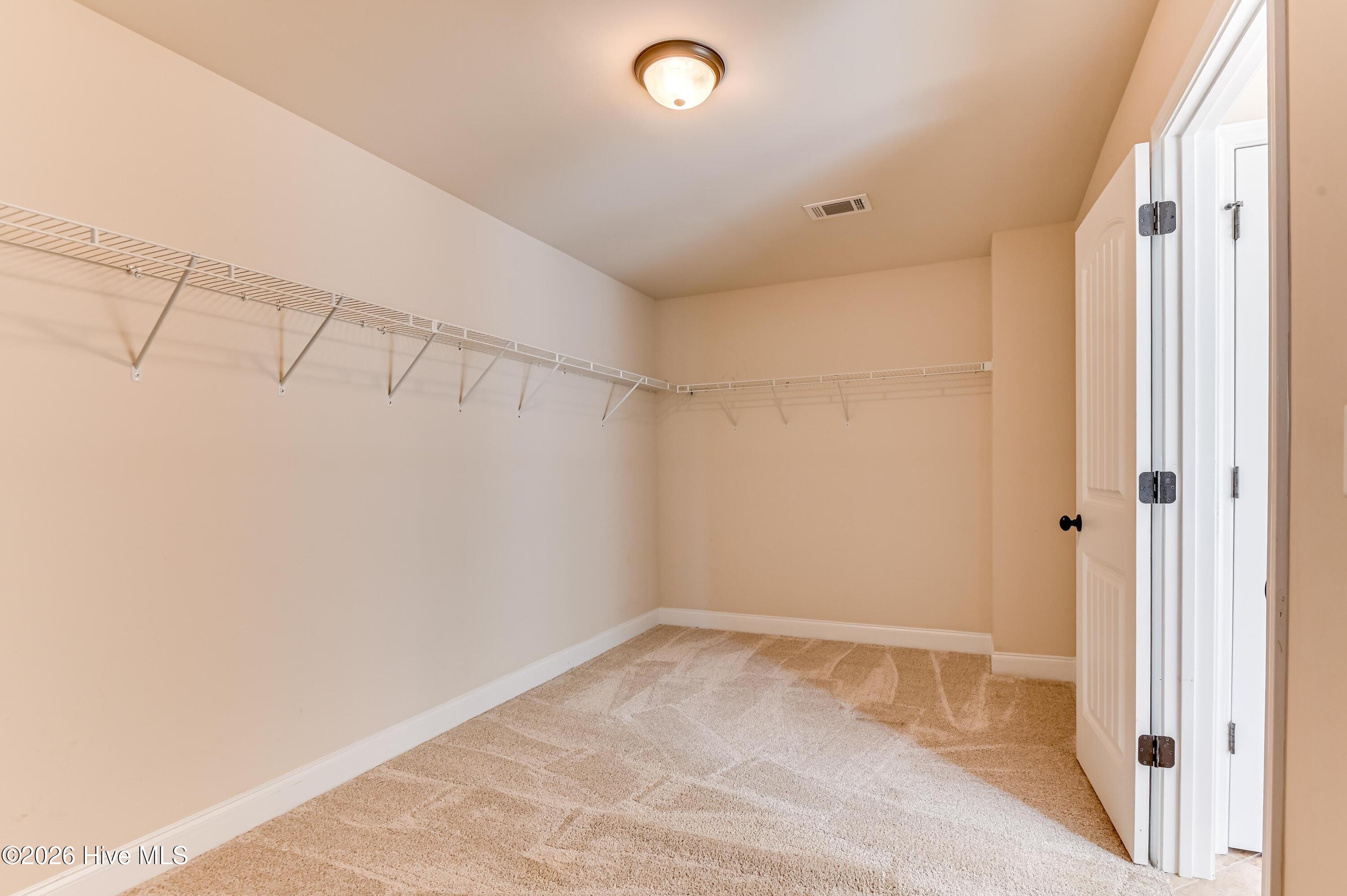 3830 Berkshire Way Property Photo 17