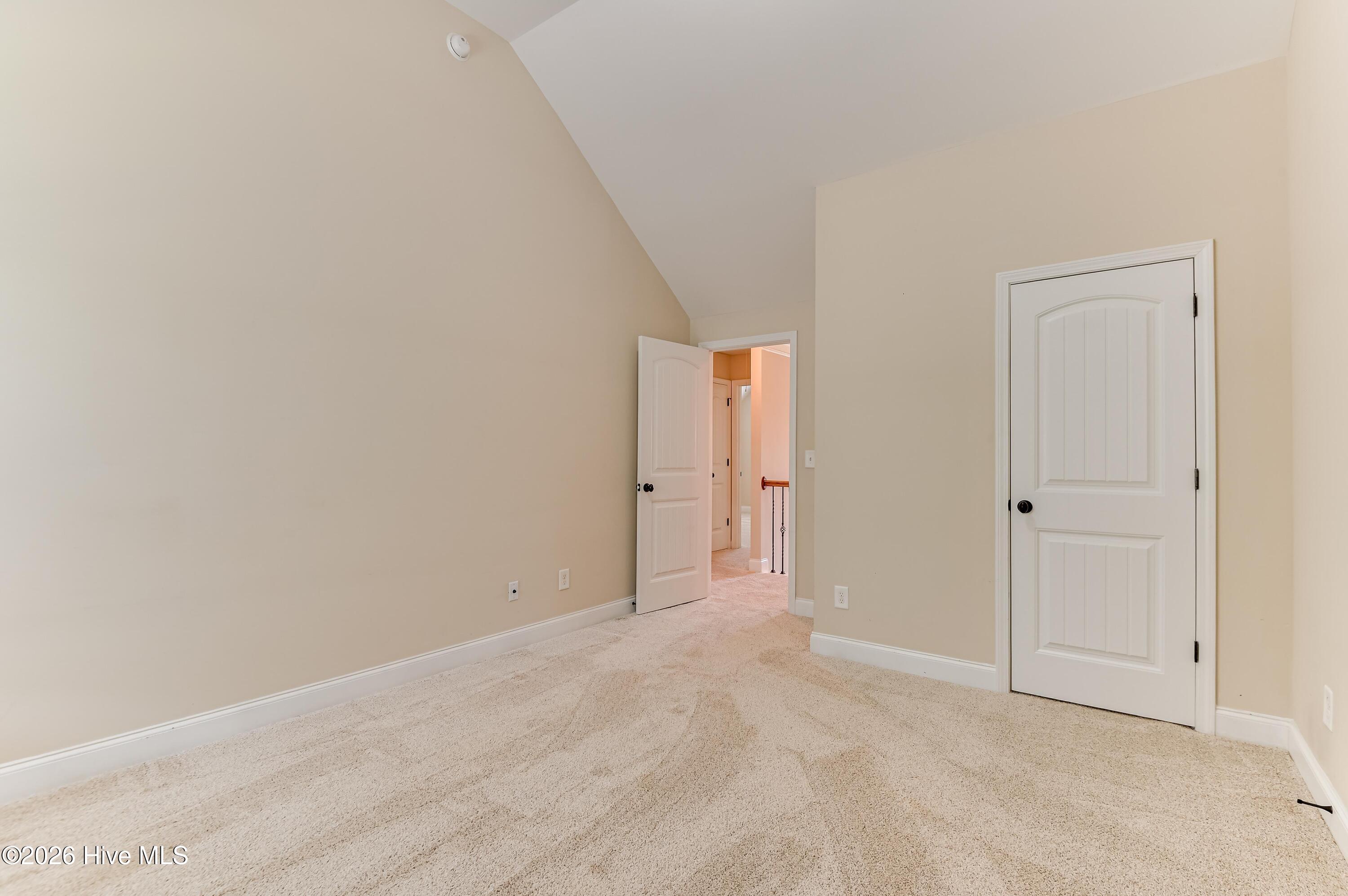 3830 Berkshire Way Property Photo 18