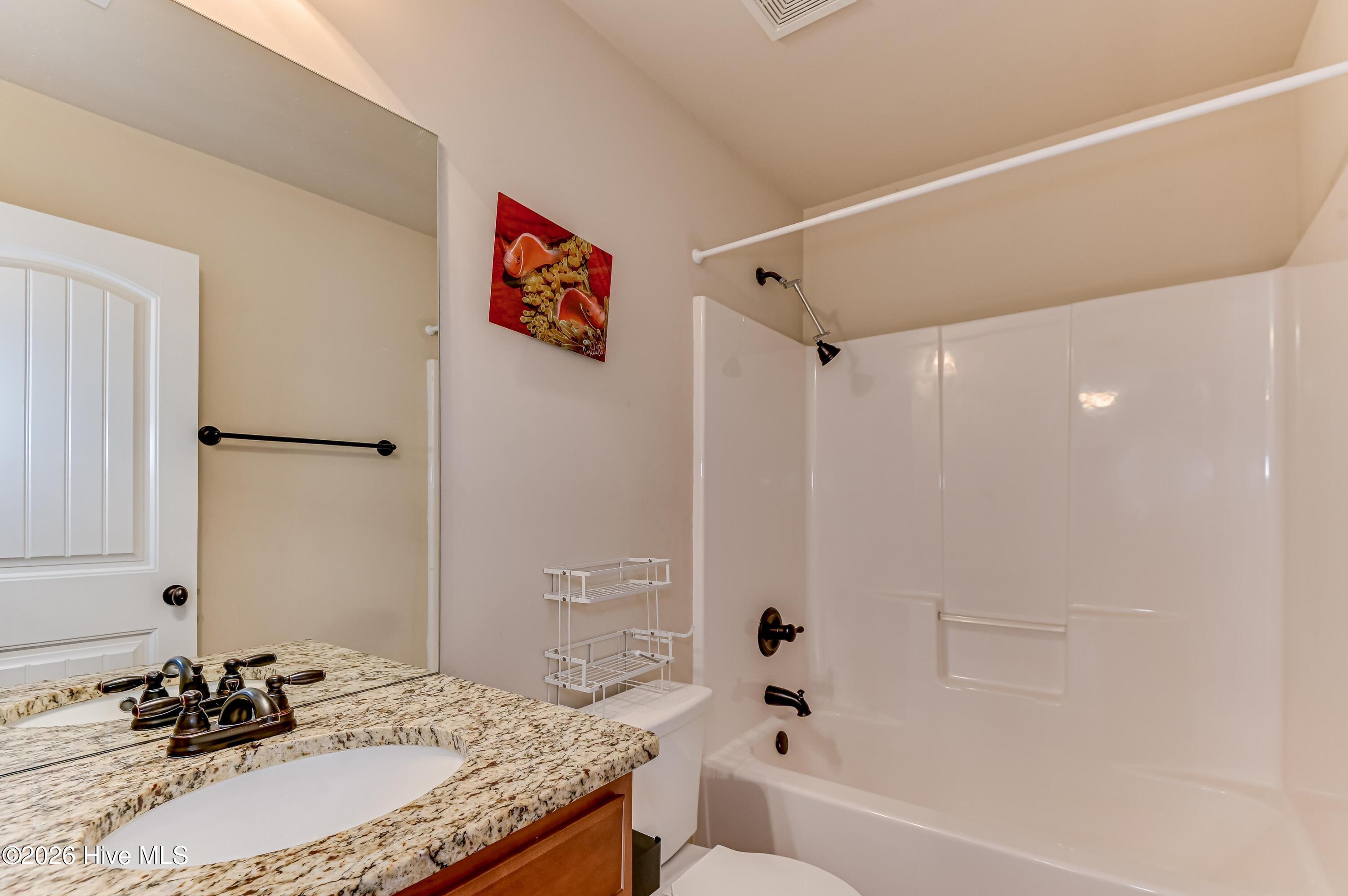 3830 Berkshire Way Property Photo 20