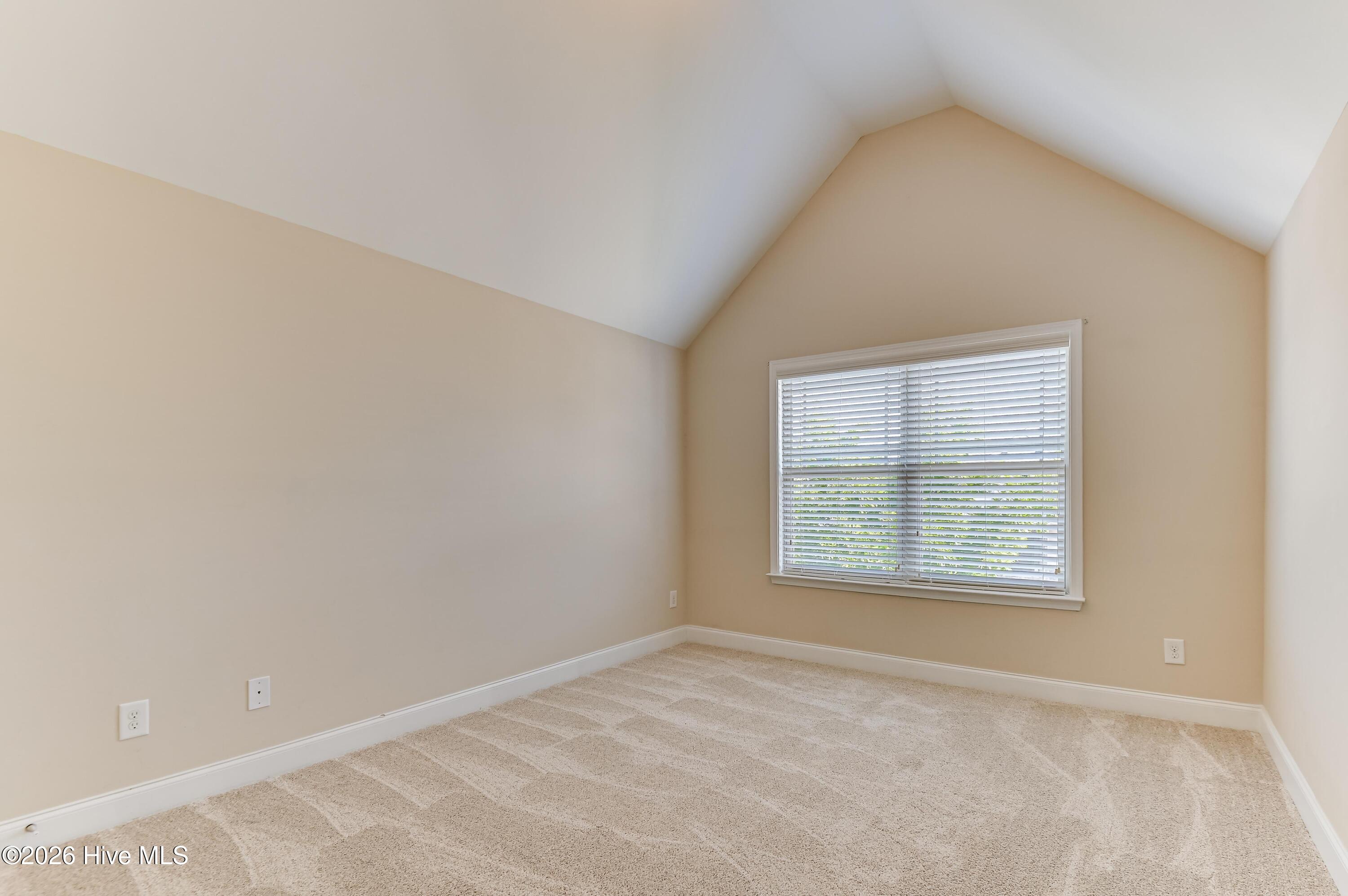 3830 Berkshire Way Property Photo 21
