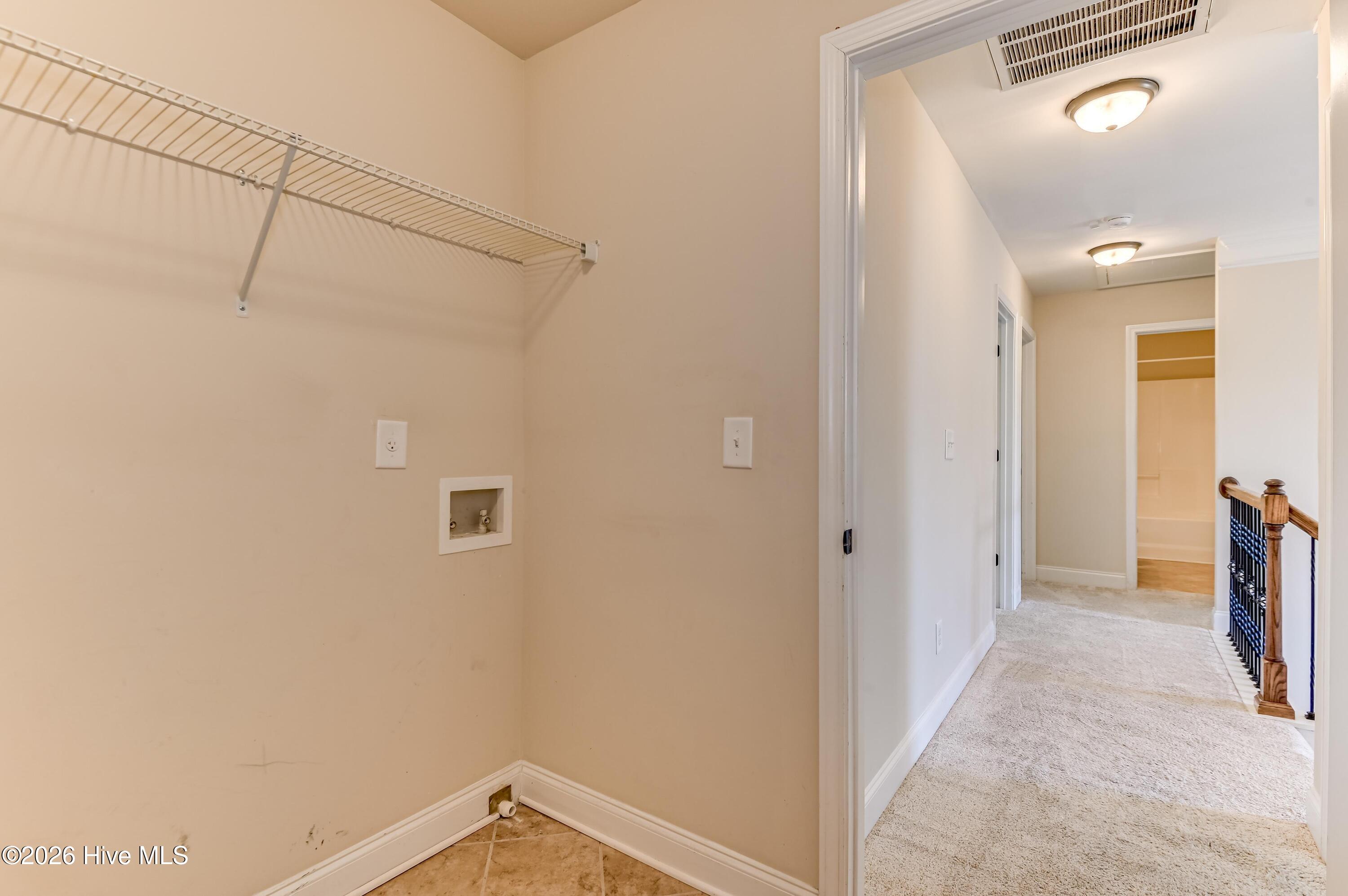 3830 Berkshire Way Property Photo 22