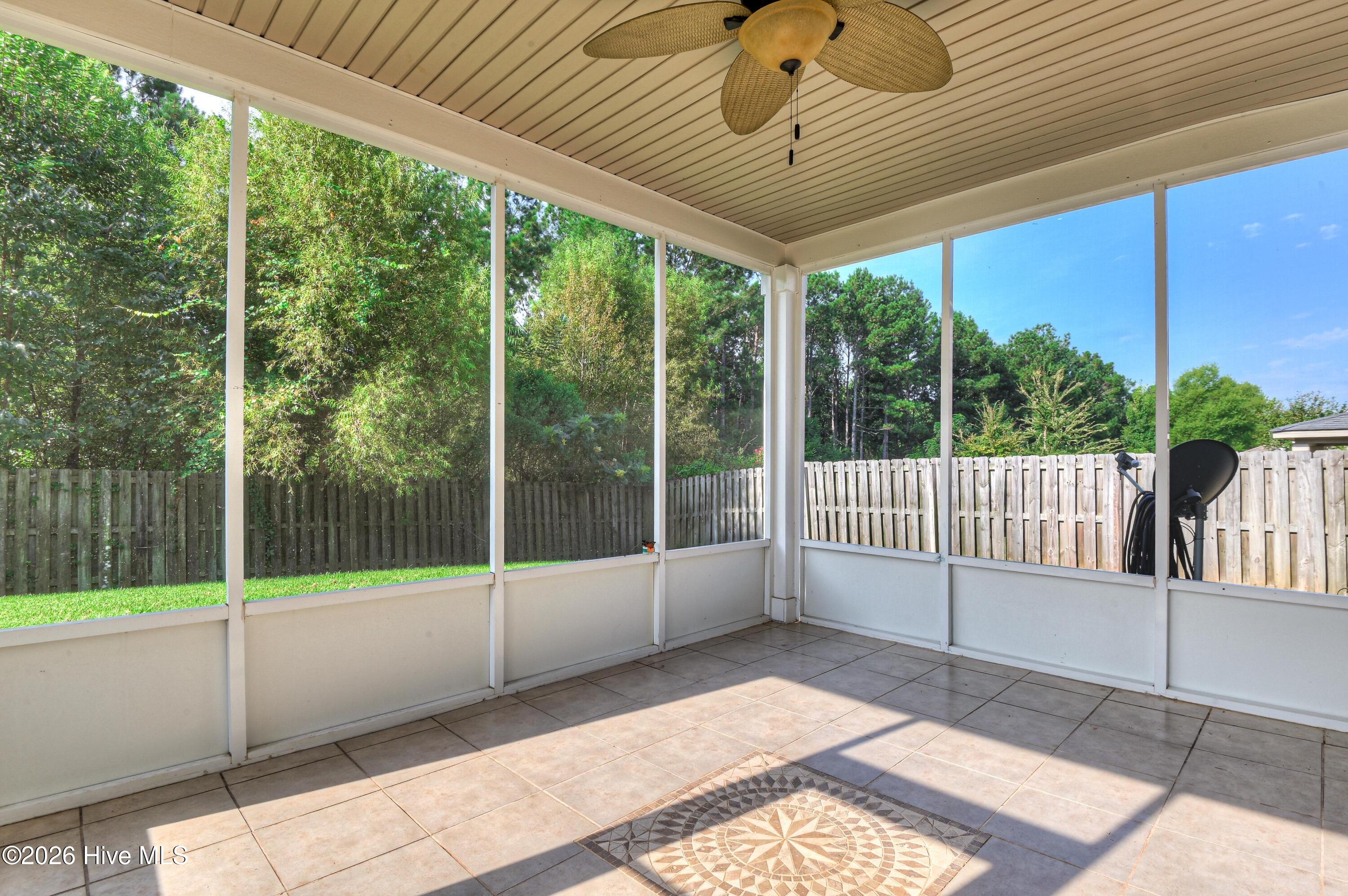 3830 Berkshire Way Property Photo 23