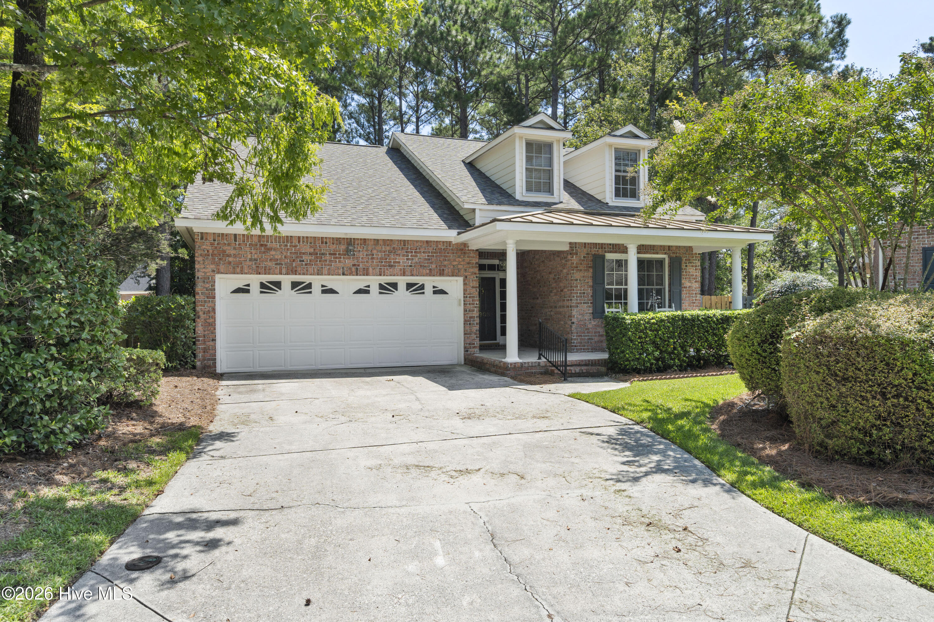 4908 Dewars Circle Property Photo 2