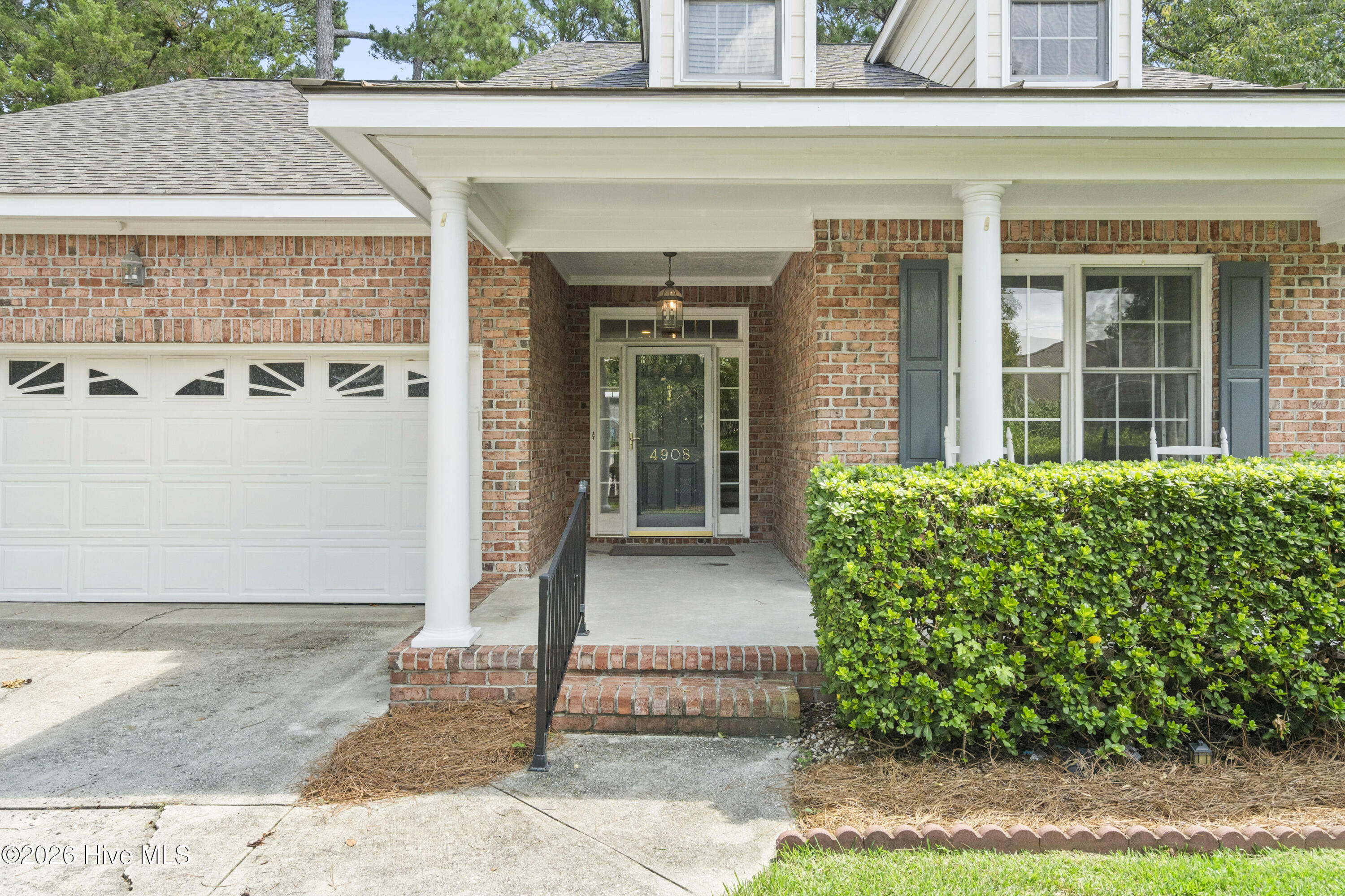4908 Dewars Circle Property Photo 3