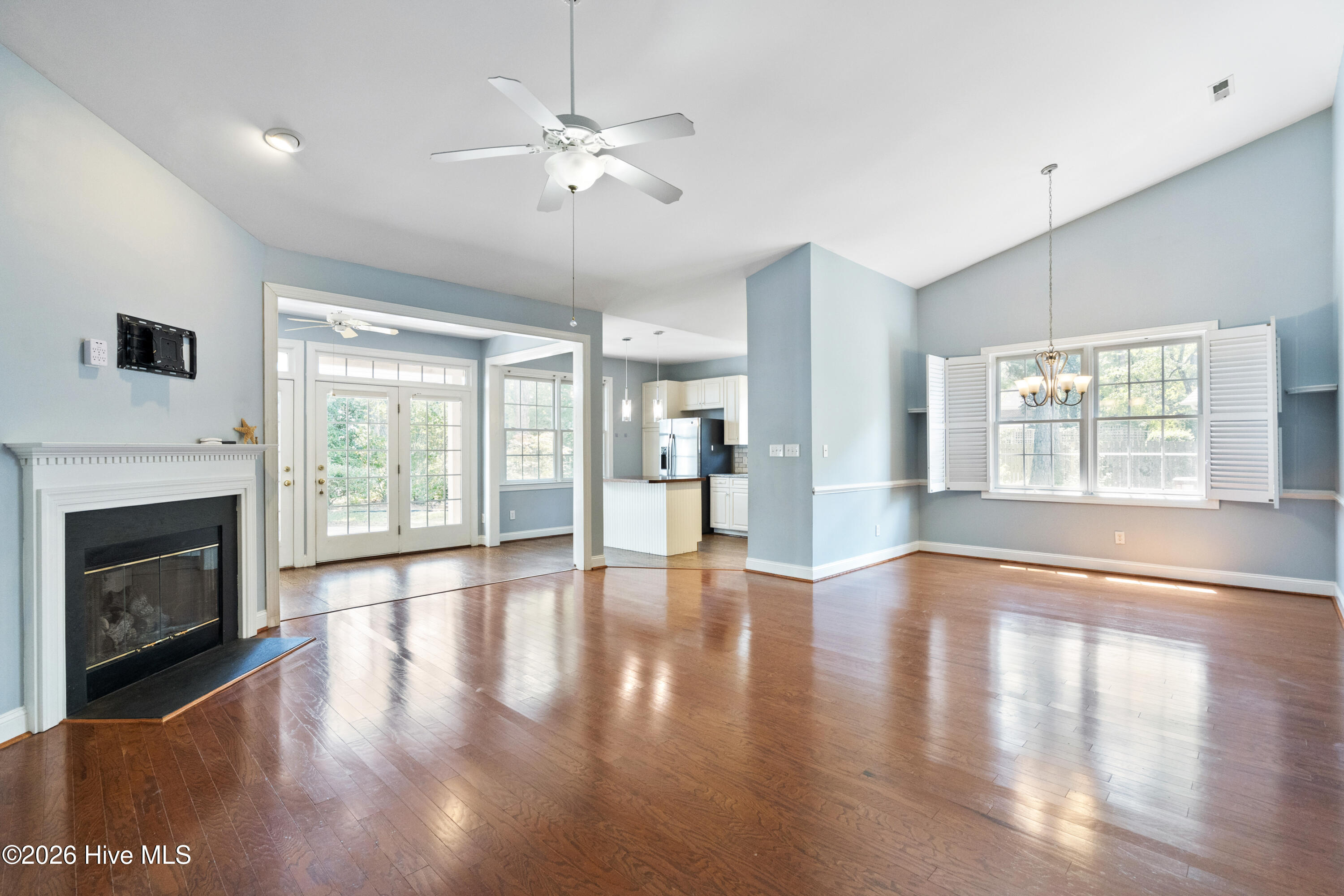 4908 Dewars Circle Property Photo 10