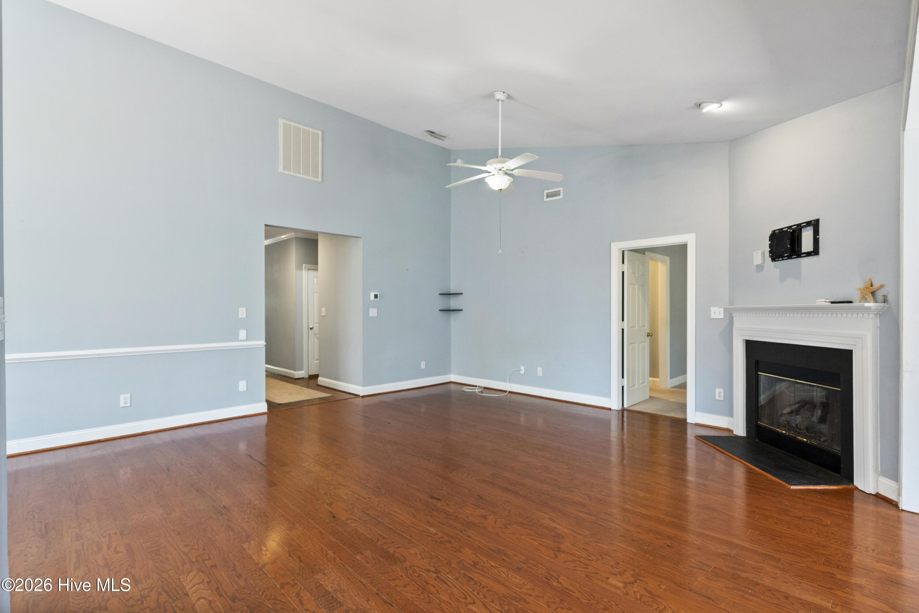 4908 Dewars Circle Property Photo 11