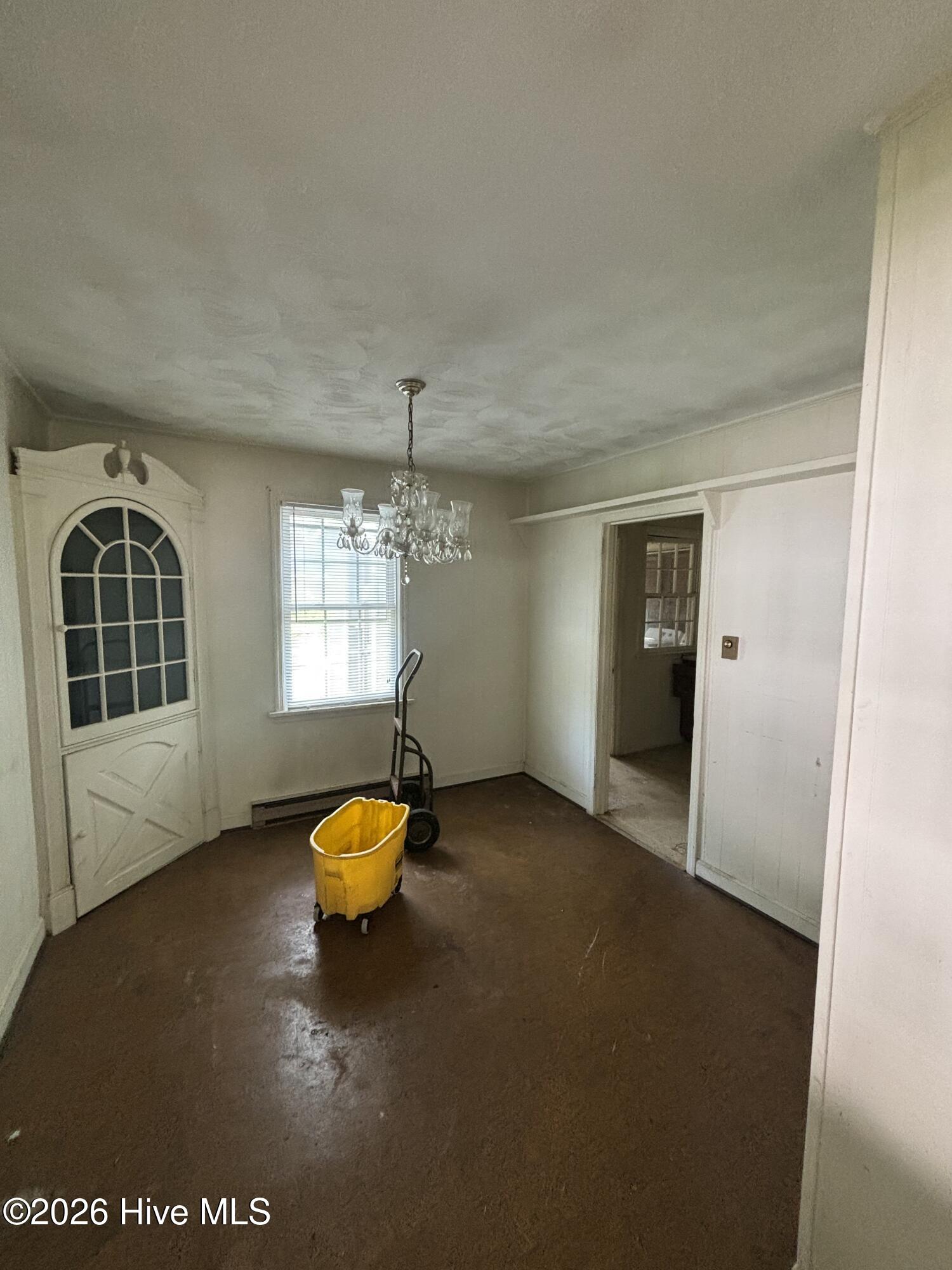 502 Jefferson Avenue Property Photo 6