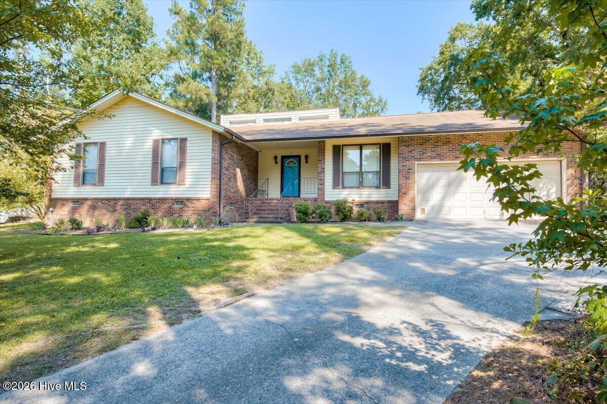 6 Foxhil Drive Property Photo 1