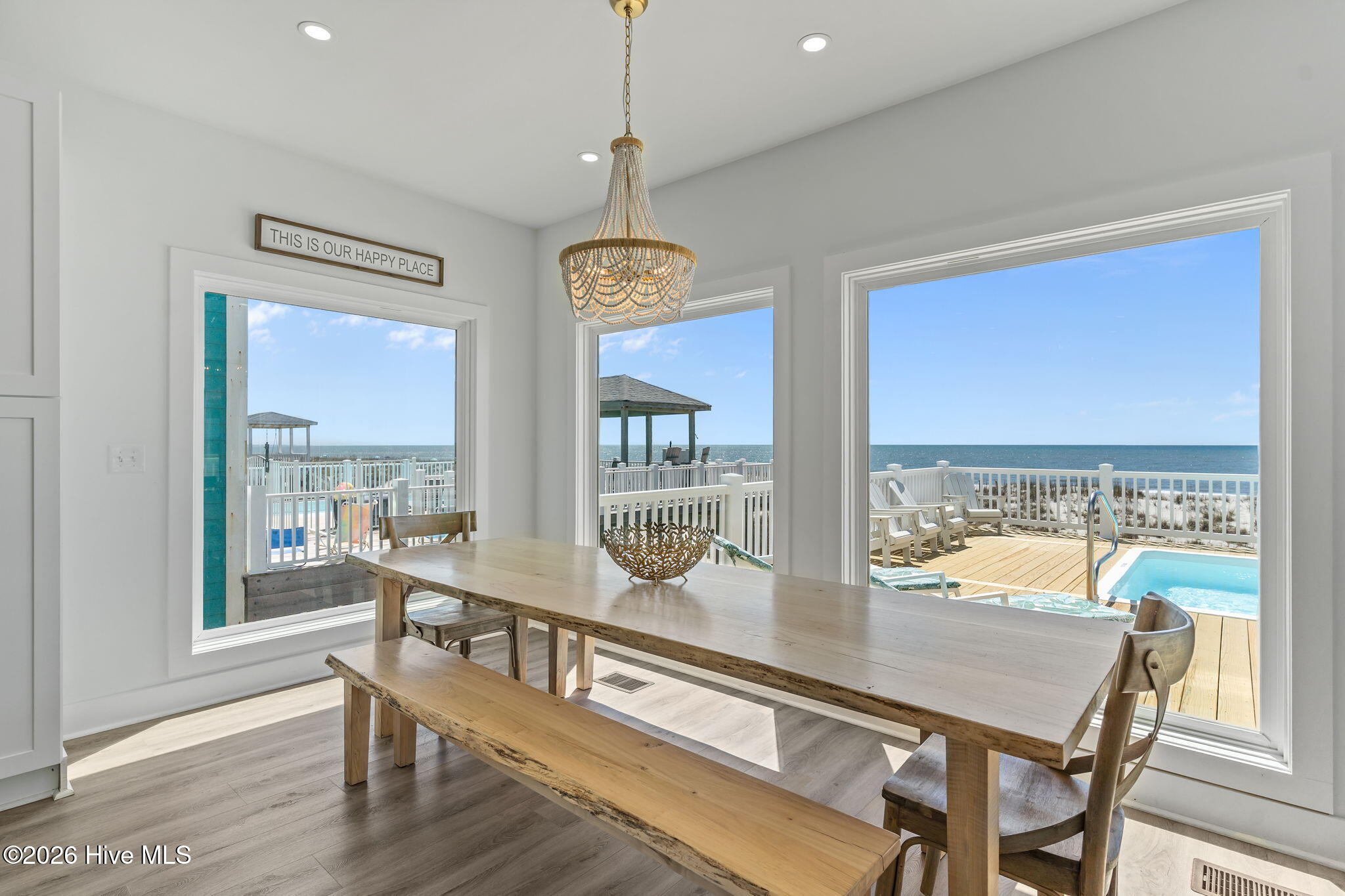2205 E Beach Drive Property Photo 8