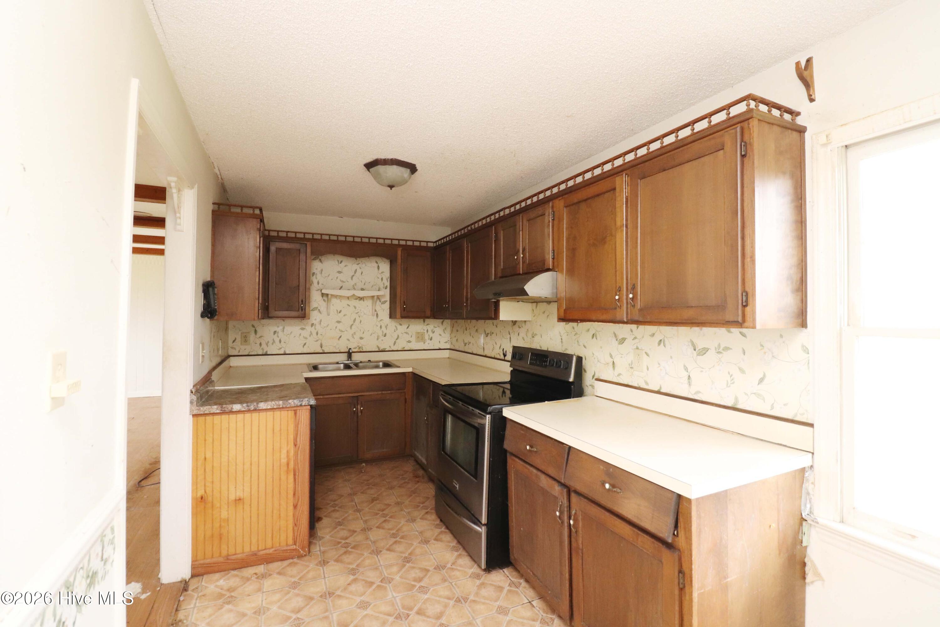 115 Canal Drive Property Photo 12