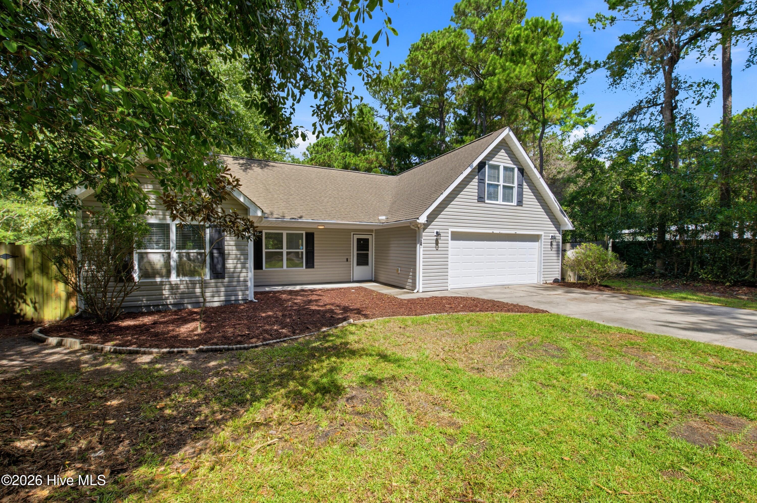 122 Pond View Circle Property Photo 1