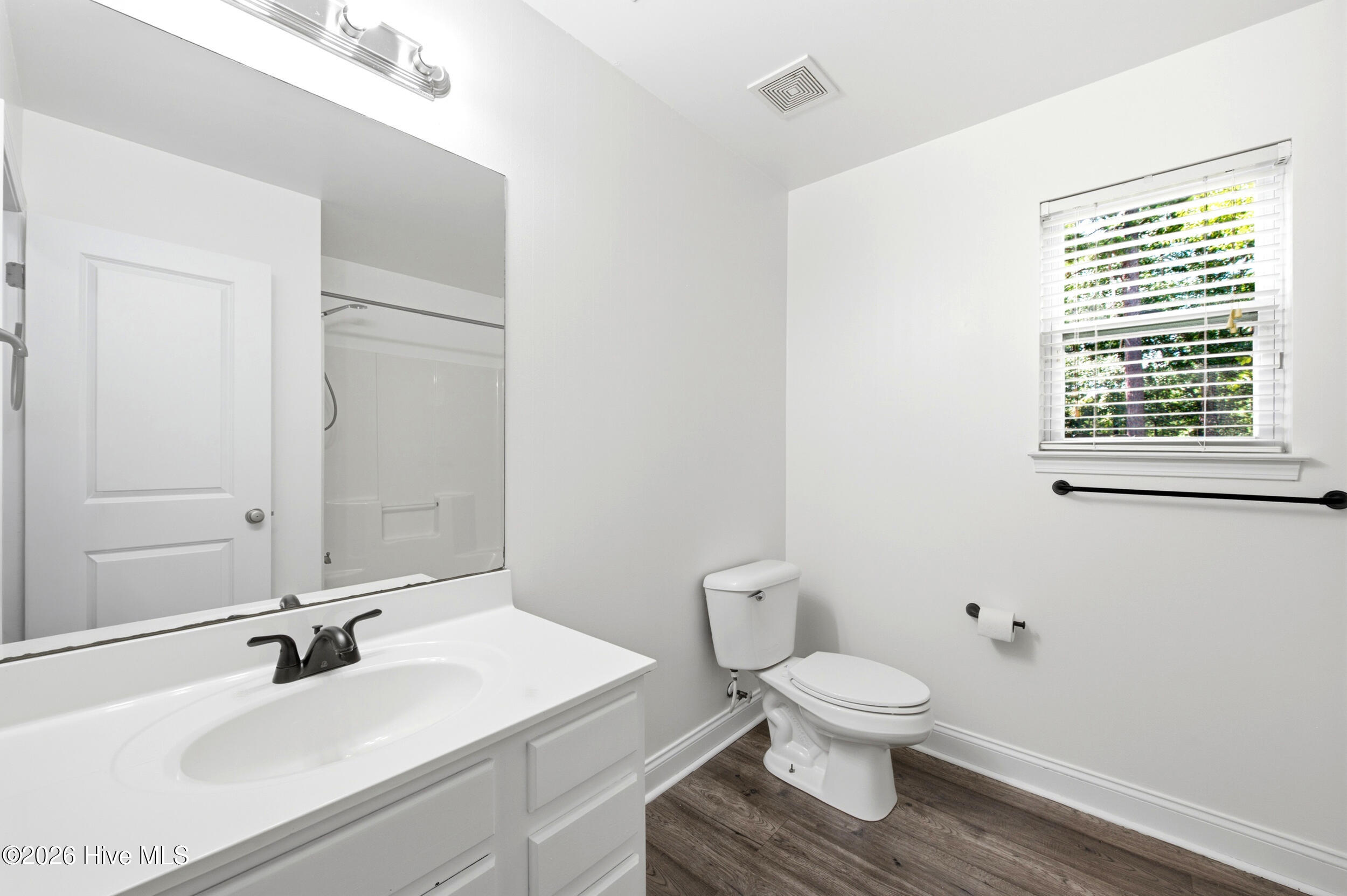 122 Pond View Circle Property Photo 17