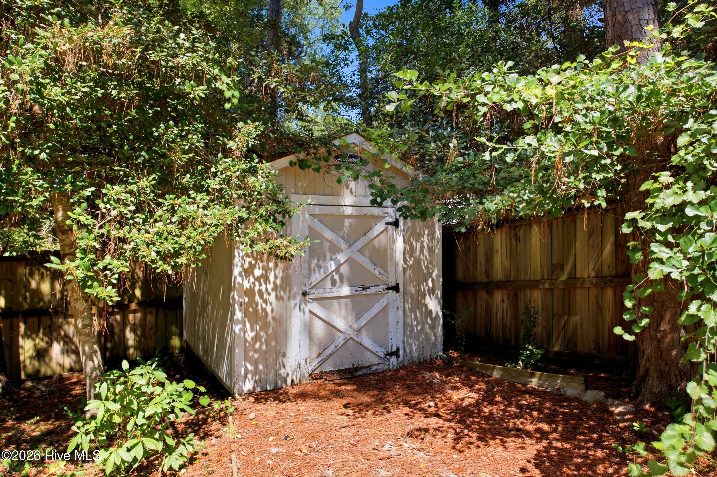 122 Pond View Circle Property Photo 28