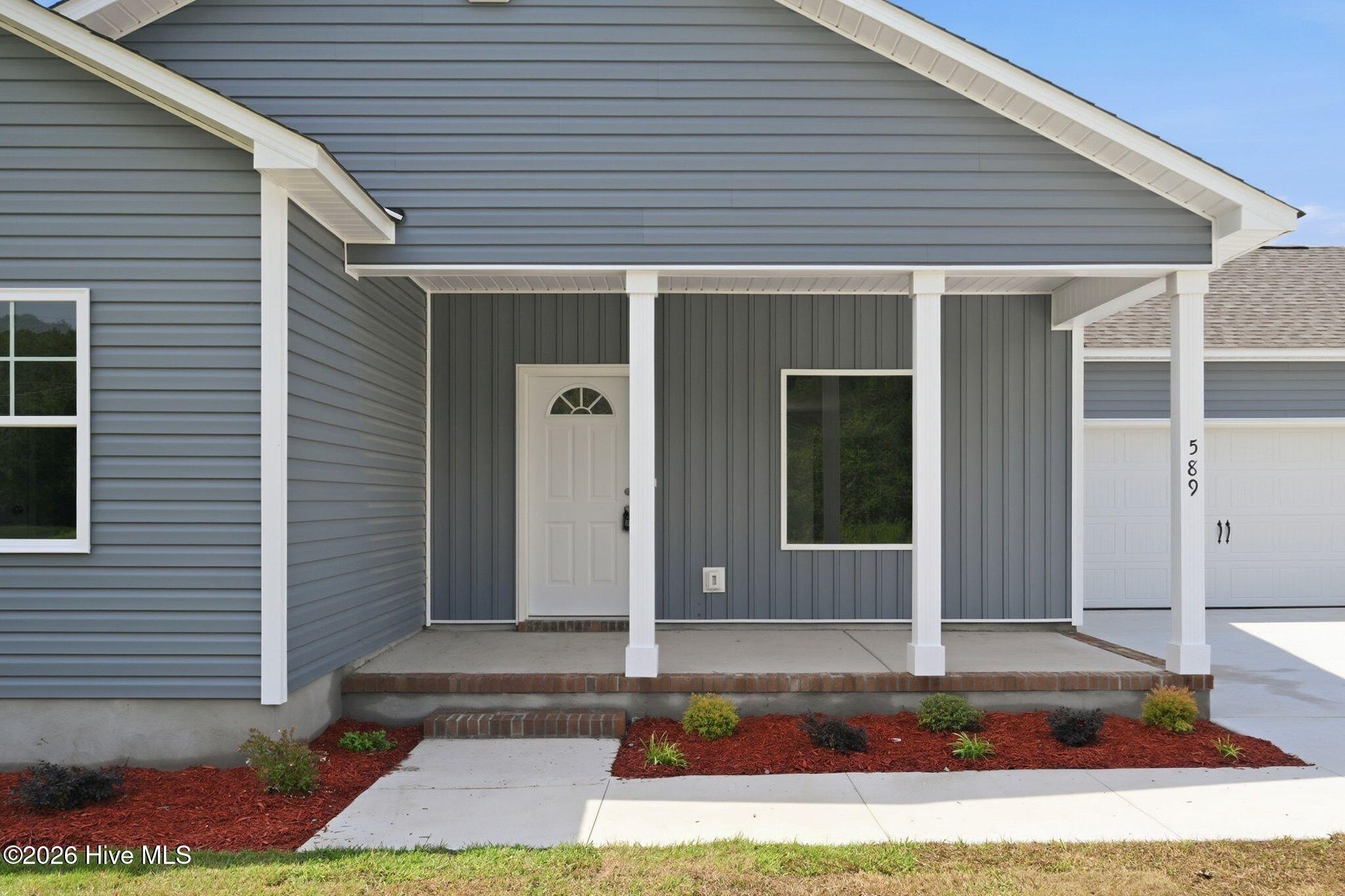 589 Batchelor Road Property Photo 4