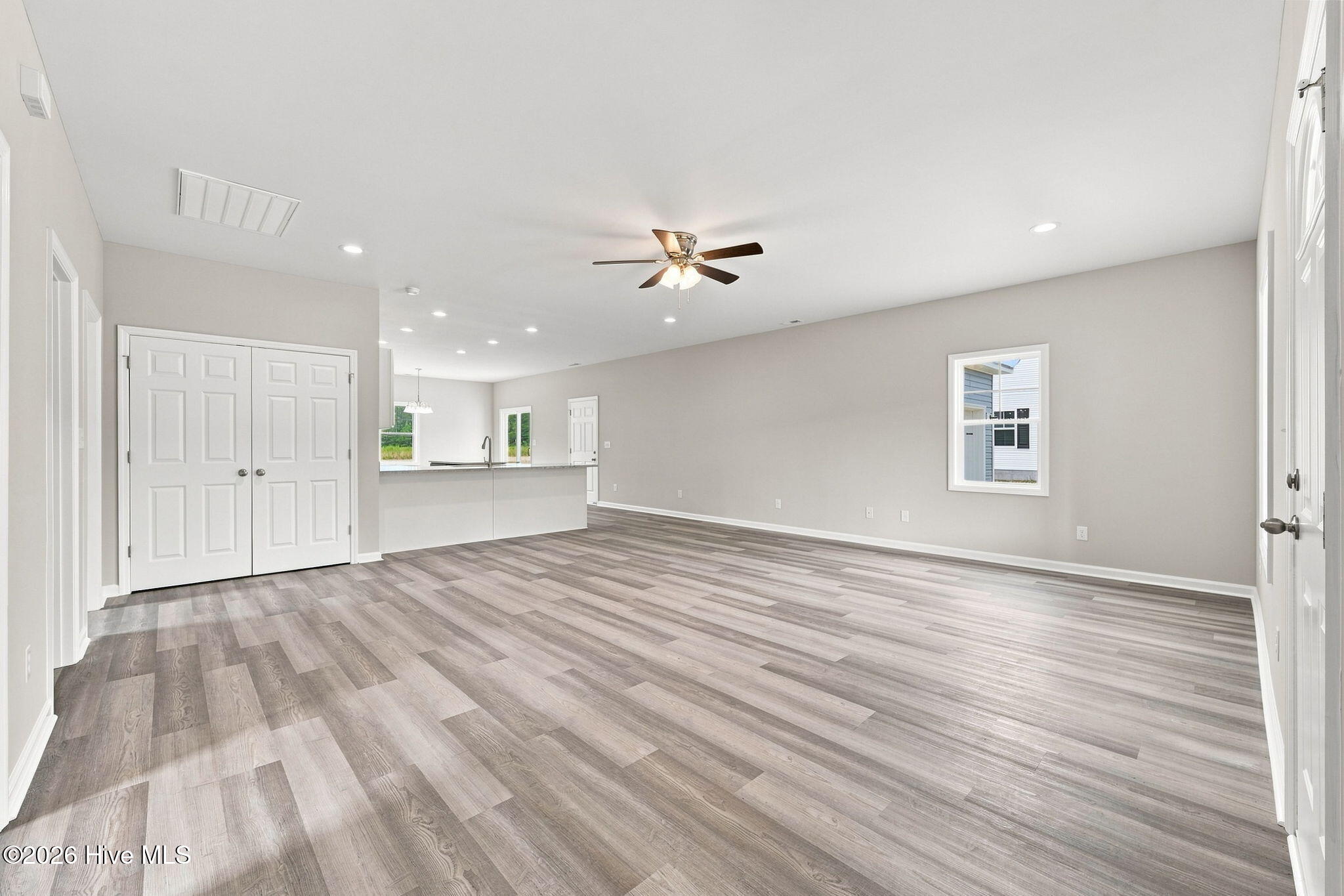 589 Batchelor Road Property Photo 11