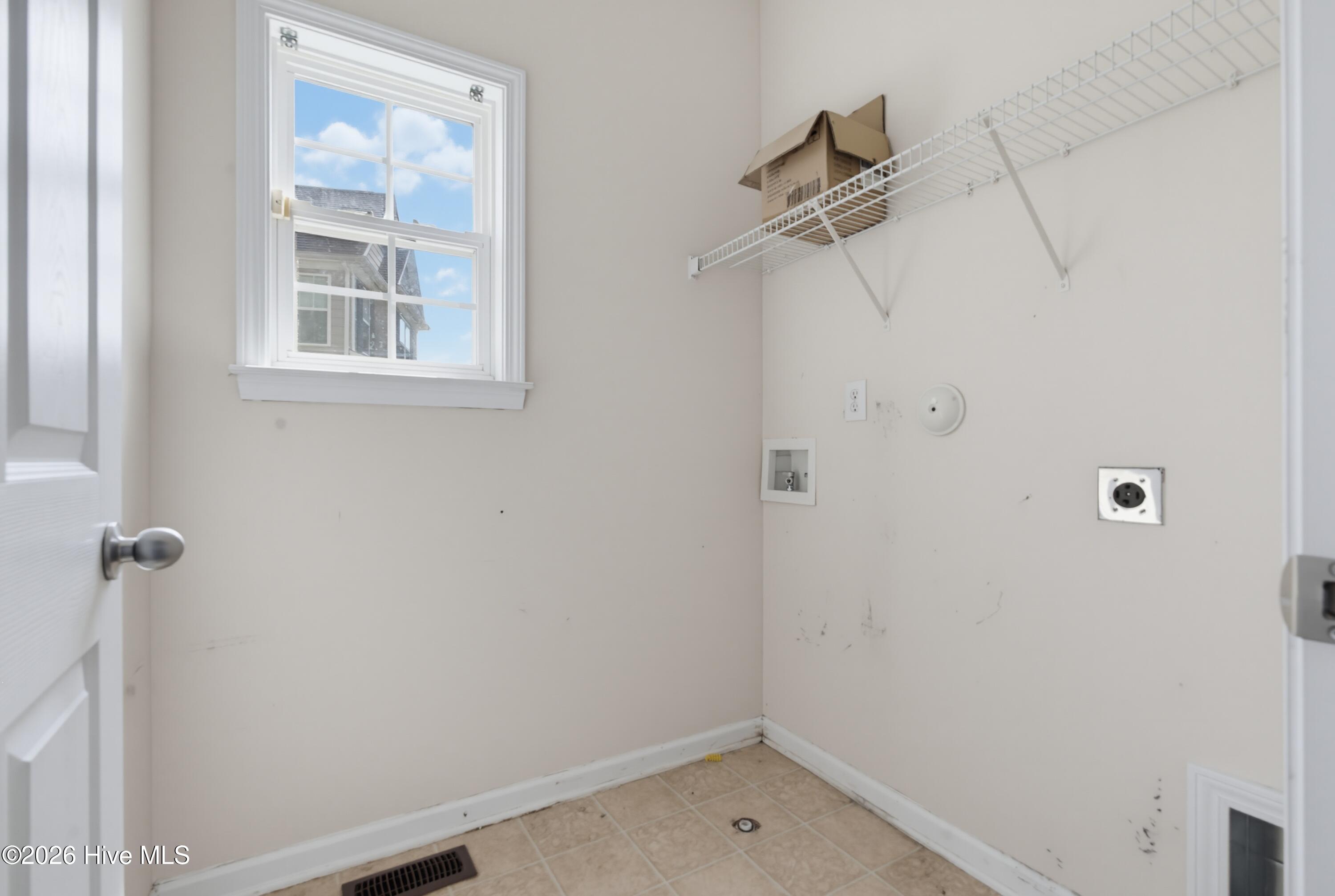 9605 Burge Court Property Photo 16