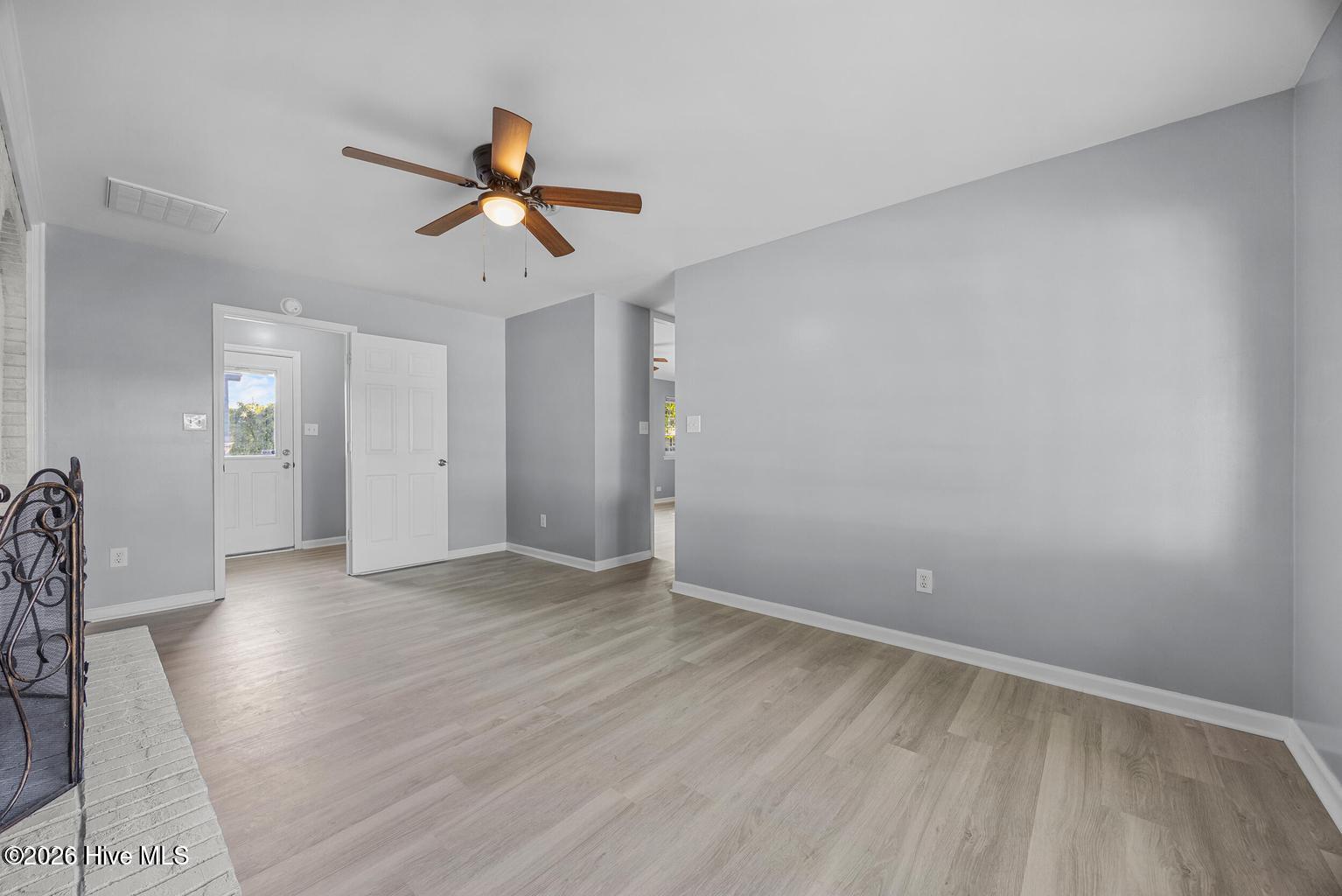 500 Emily Loop Property Photo 9