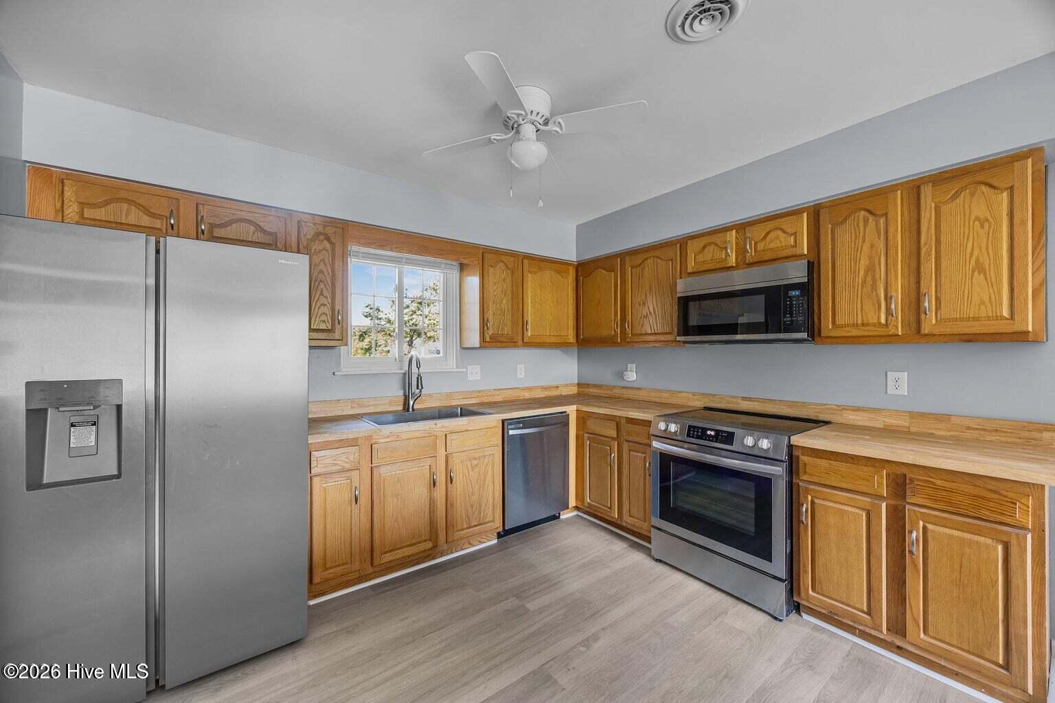 500 Emily Loop Property Photo 15