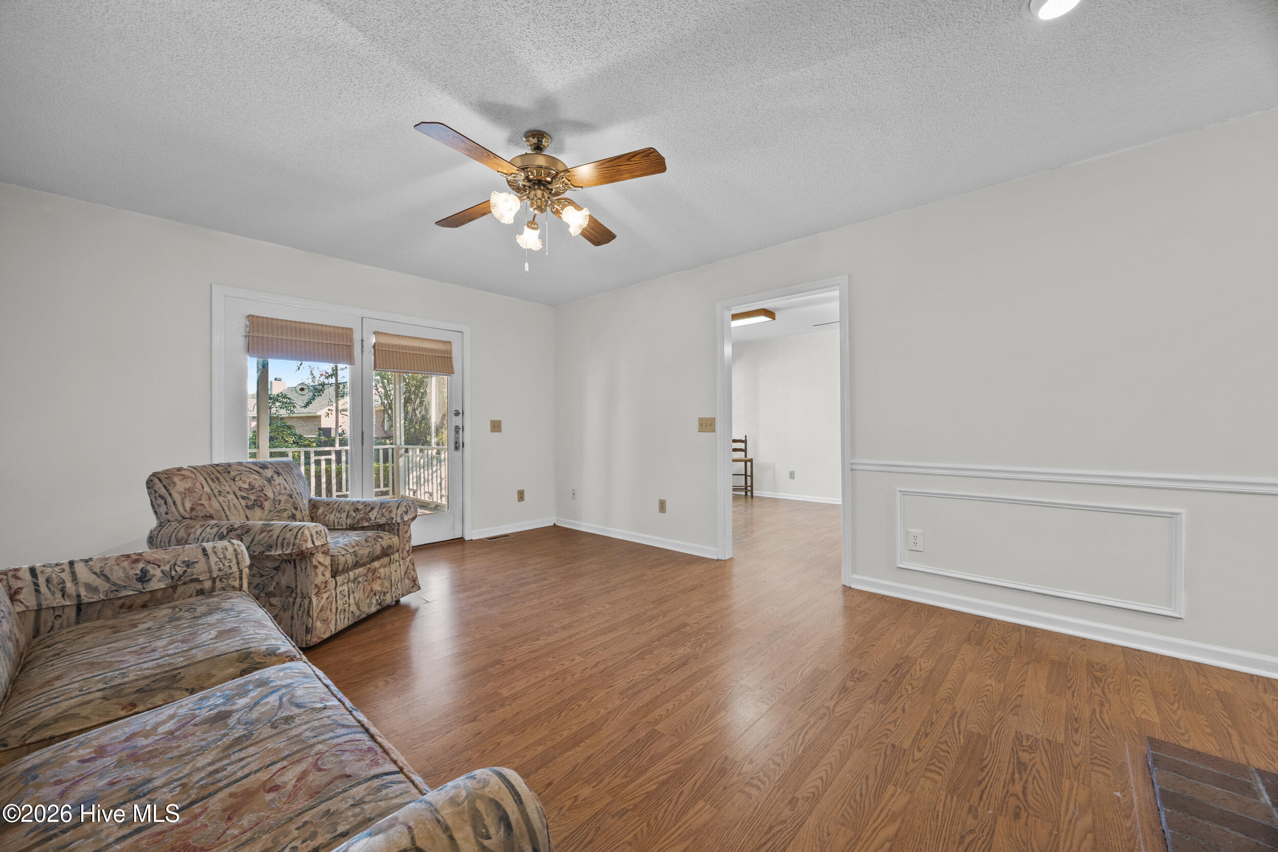 6200 Strawfield Drive Property Photo 11