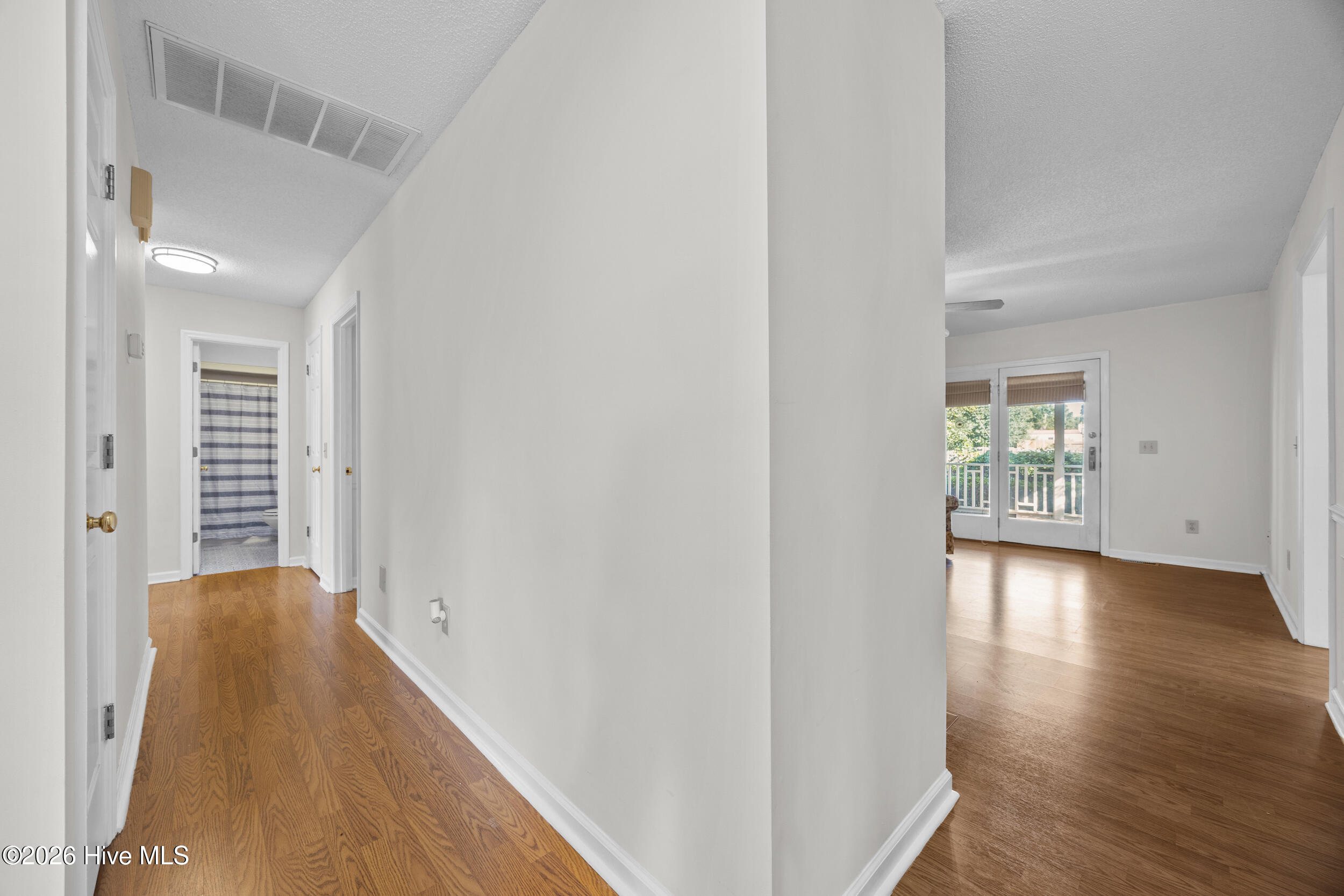 6200 Strawfield Drive Property Photo 12