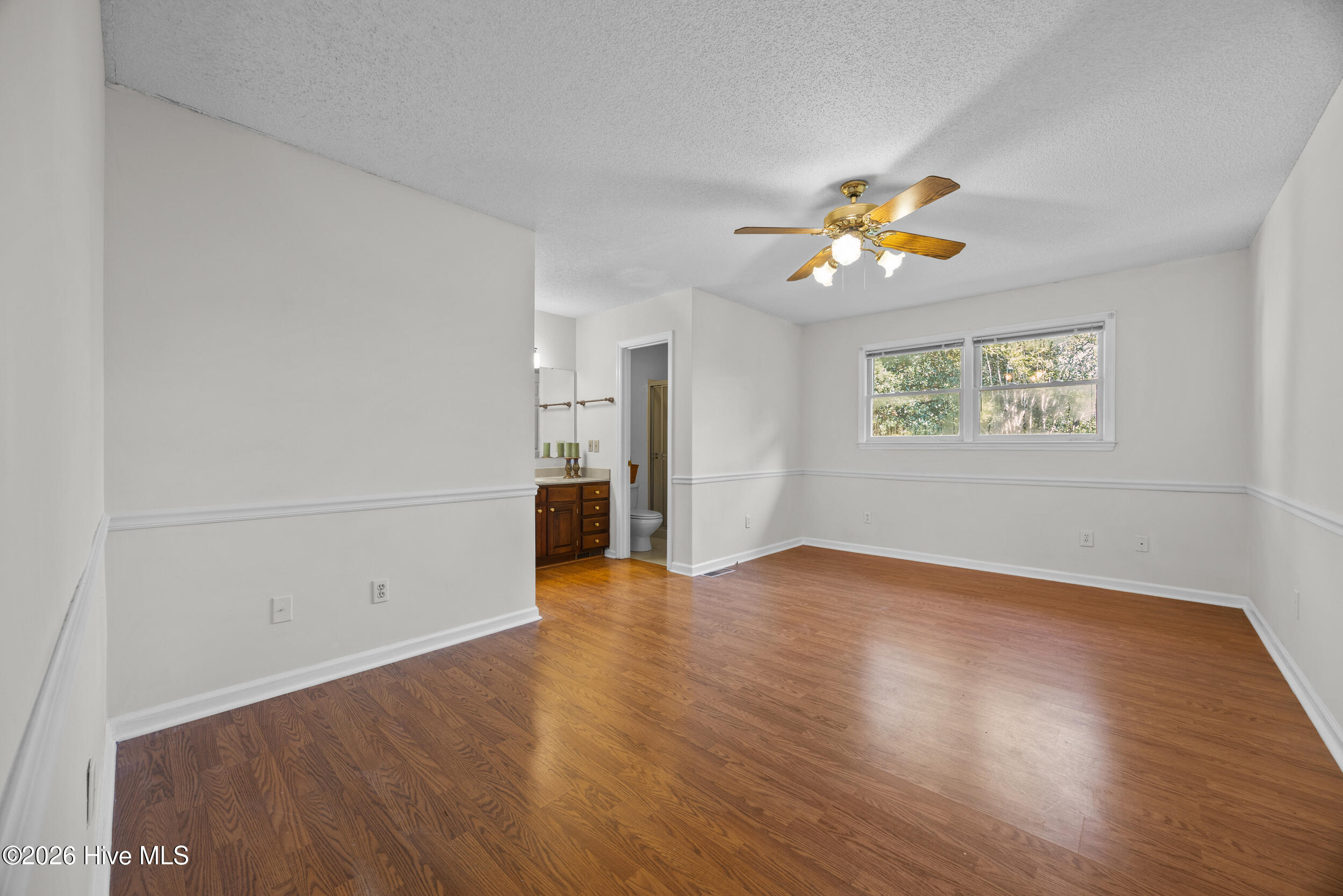 6200 Strawfield Drive Property Photo 16