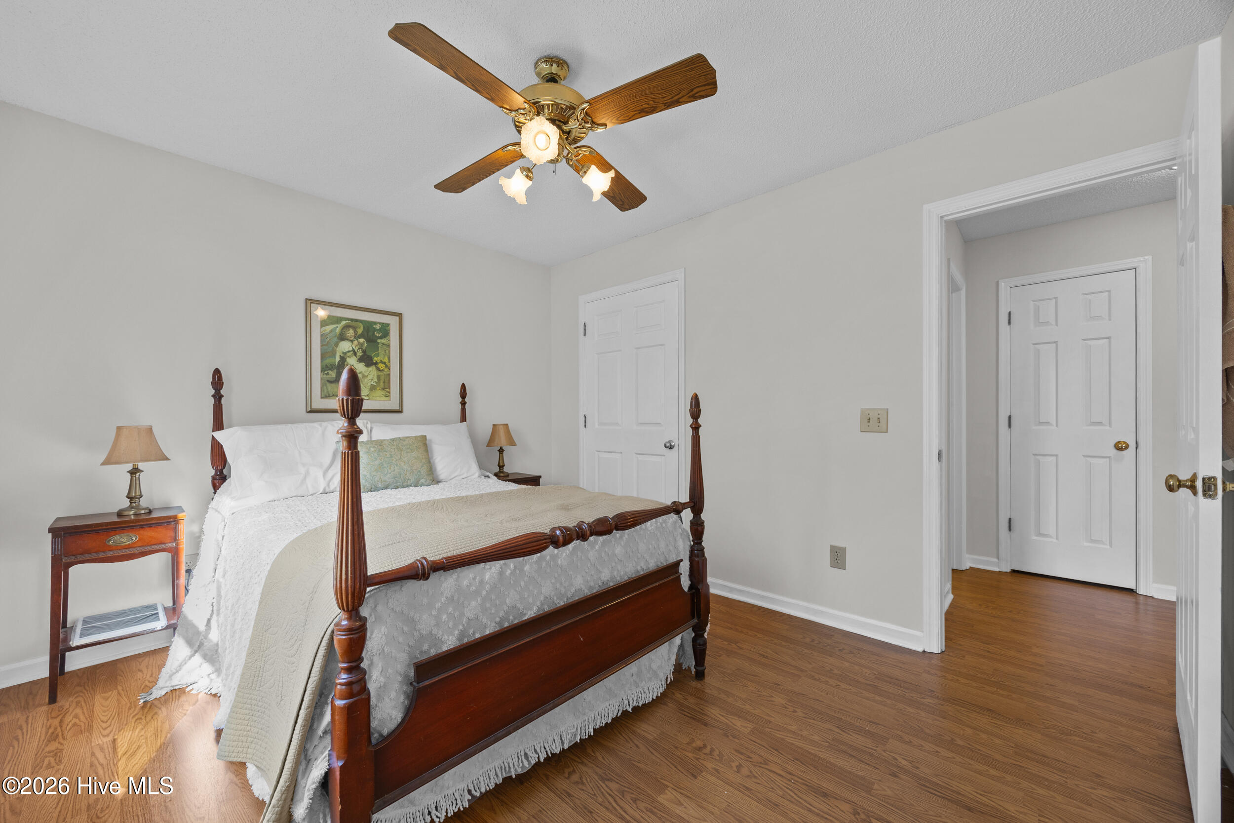 6200 Strawfield Drive Property Photo 23
