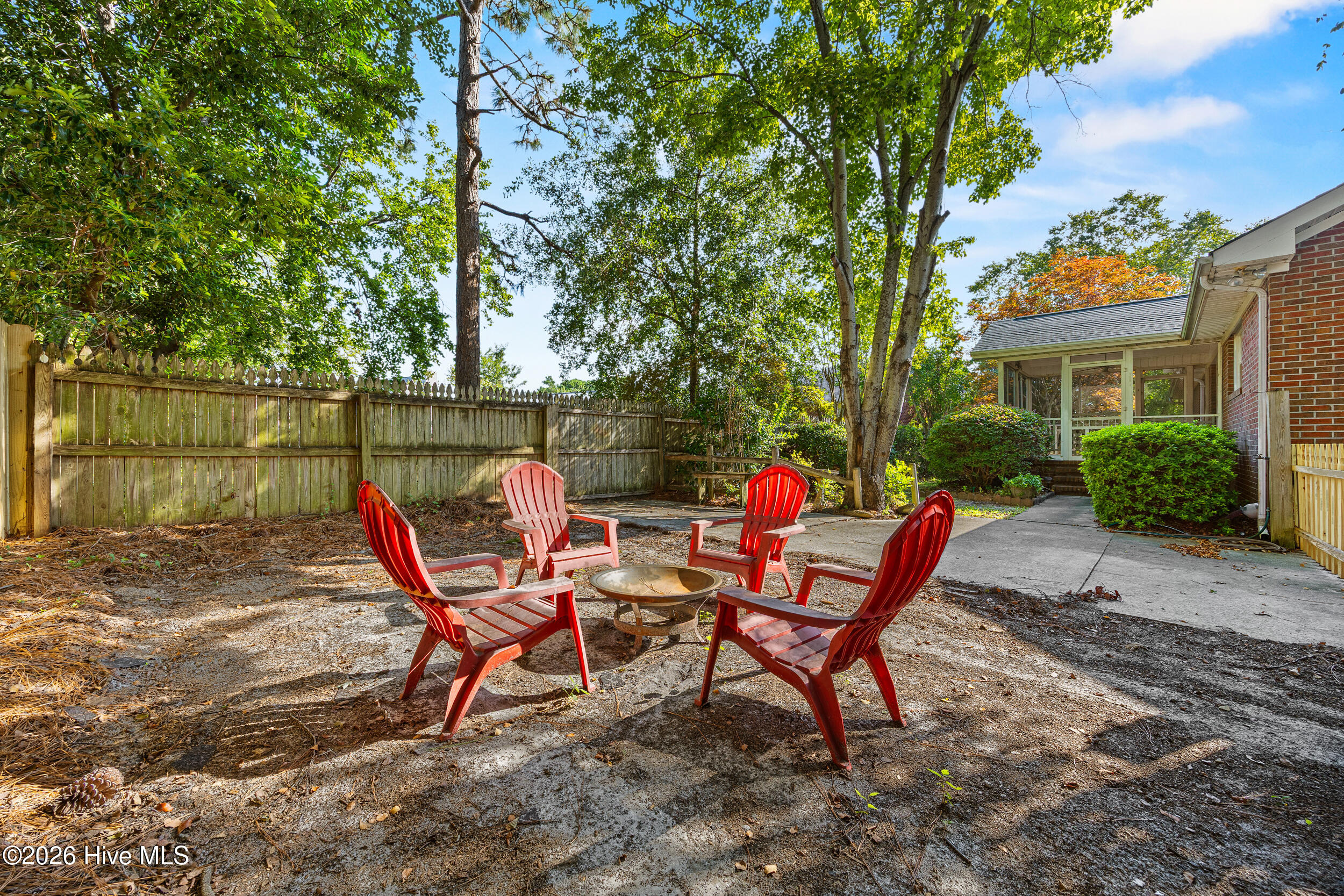 6200 Strawfield Drive Property Photo 40