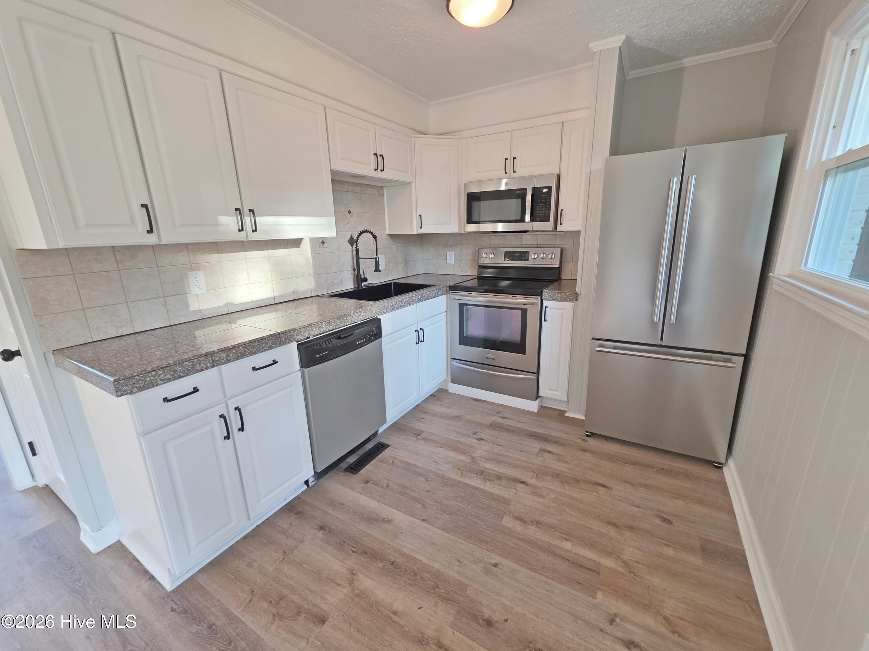 506 Boardman Road Property Photo 3