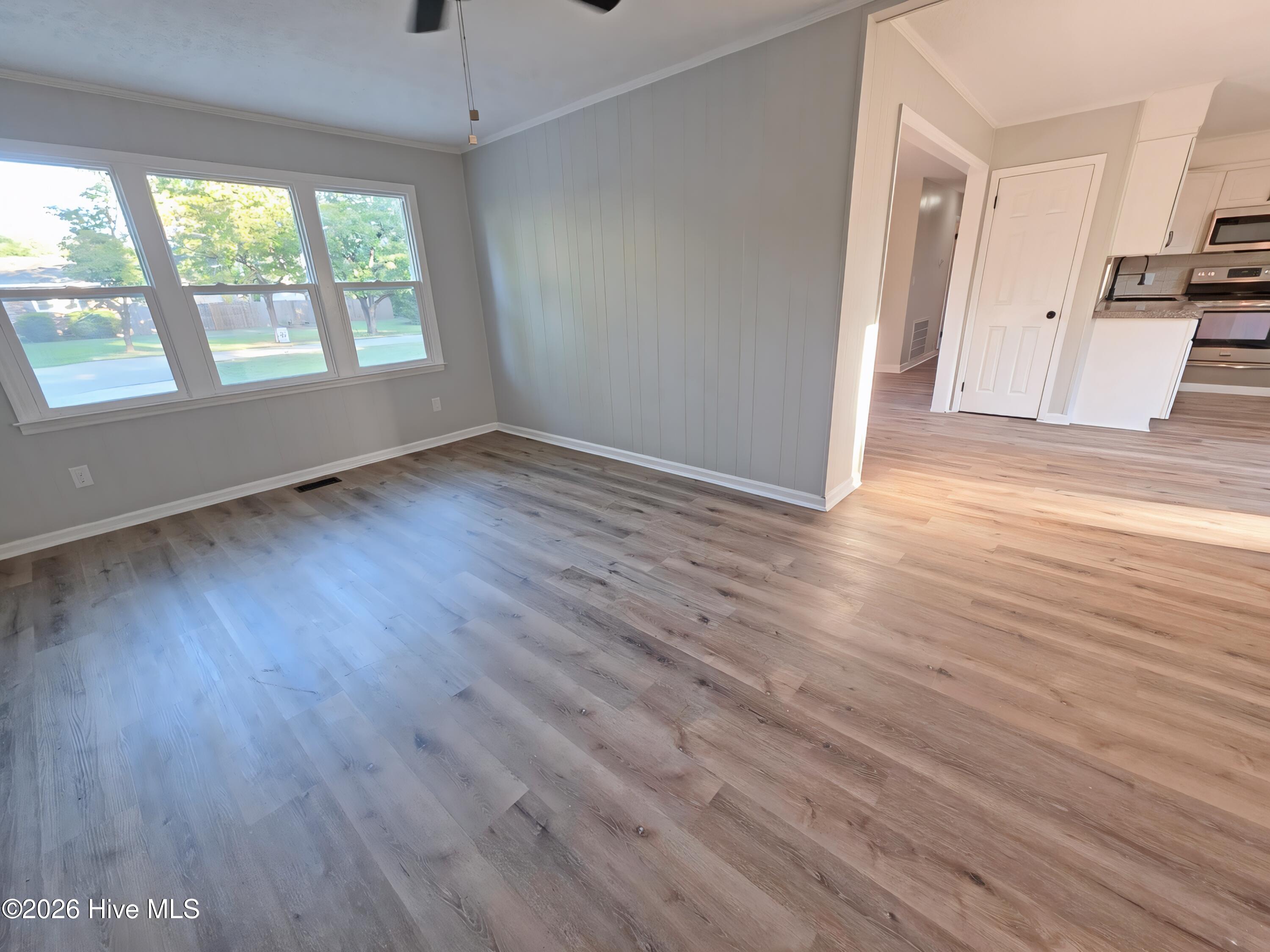 506 Boardman Road Property Photo 8