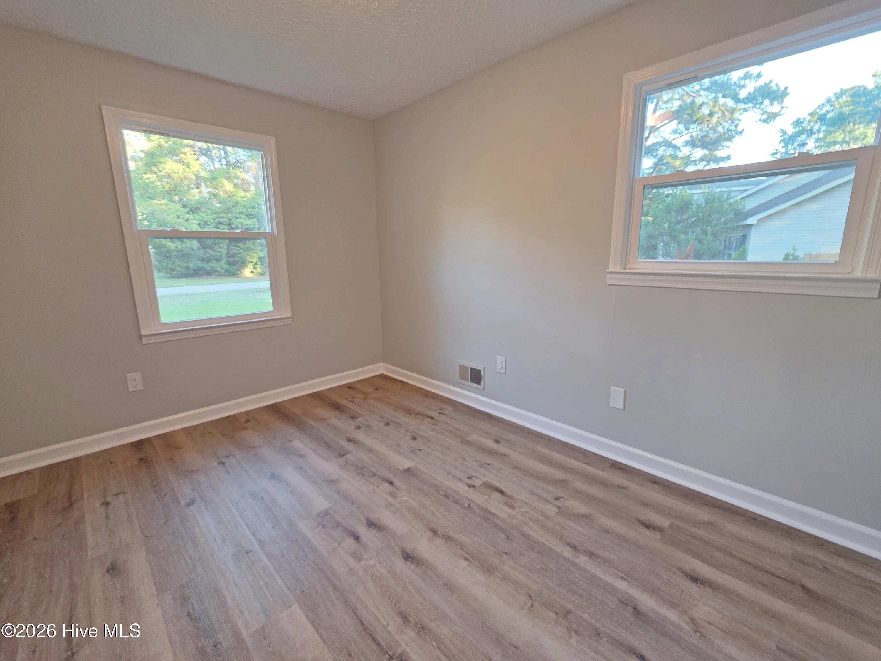 506 Boardman Road Property Photo 14