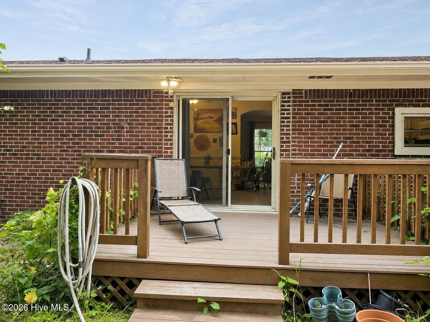 110 Chesterfield Drive Property Photo 20