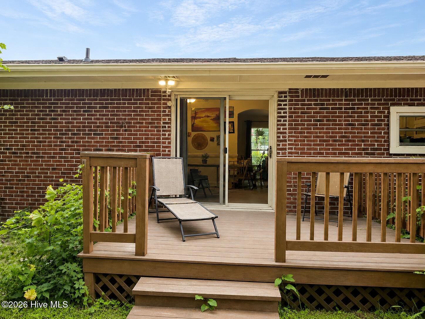 110 Chesterfield Drive Property Photo 21