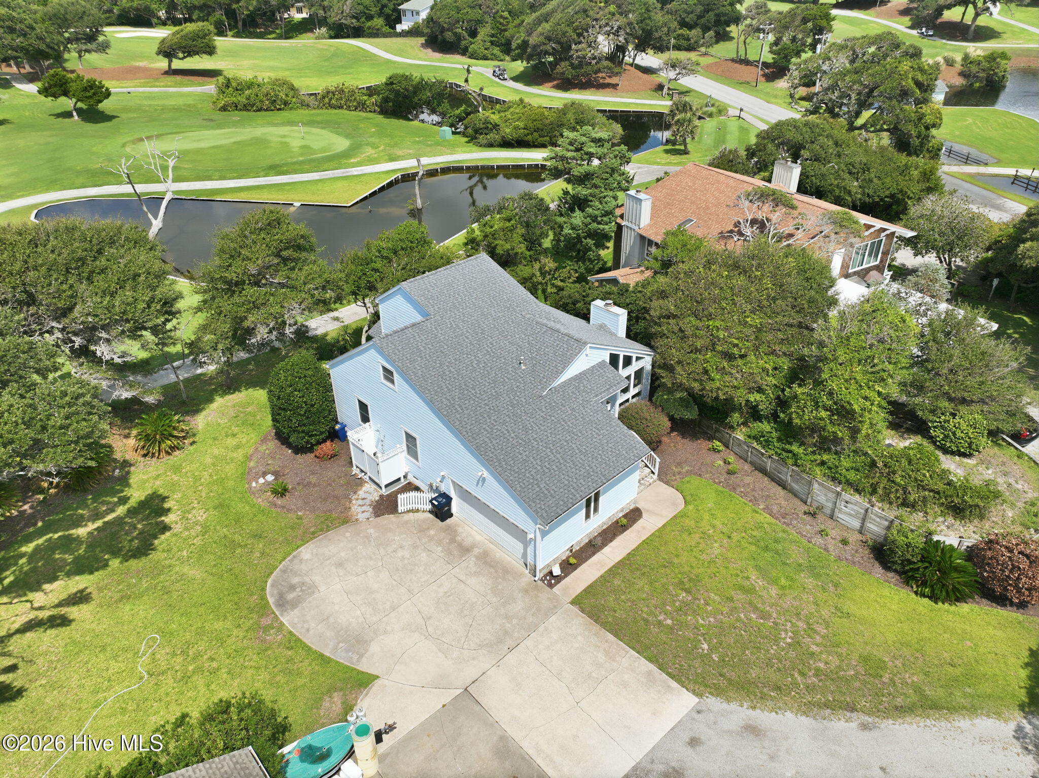 109 Oakleaf Drive Property Photo 7