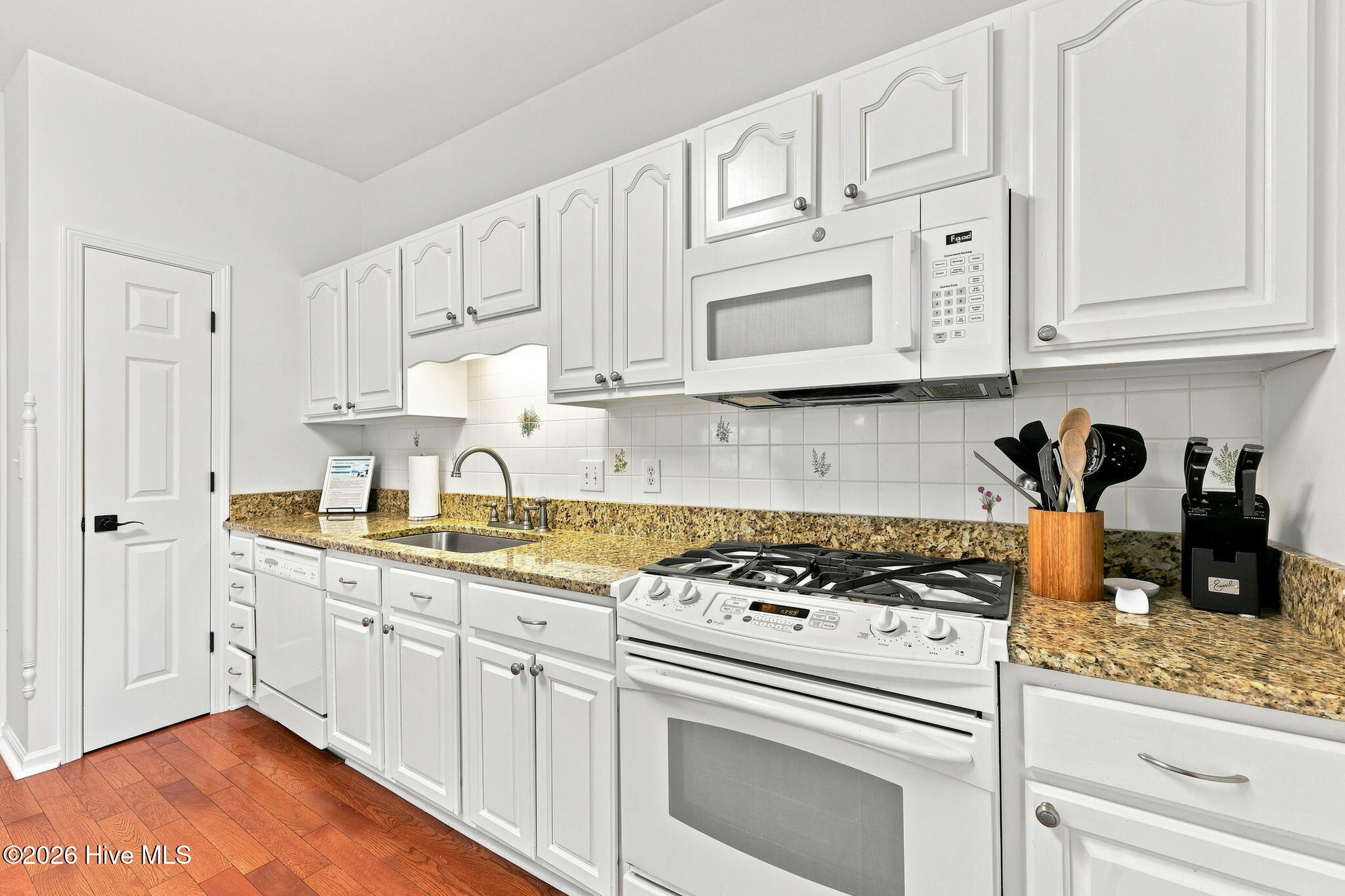 109 Oakleaf Drive Property Photo 22
