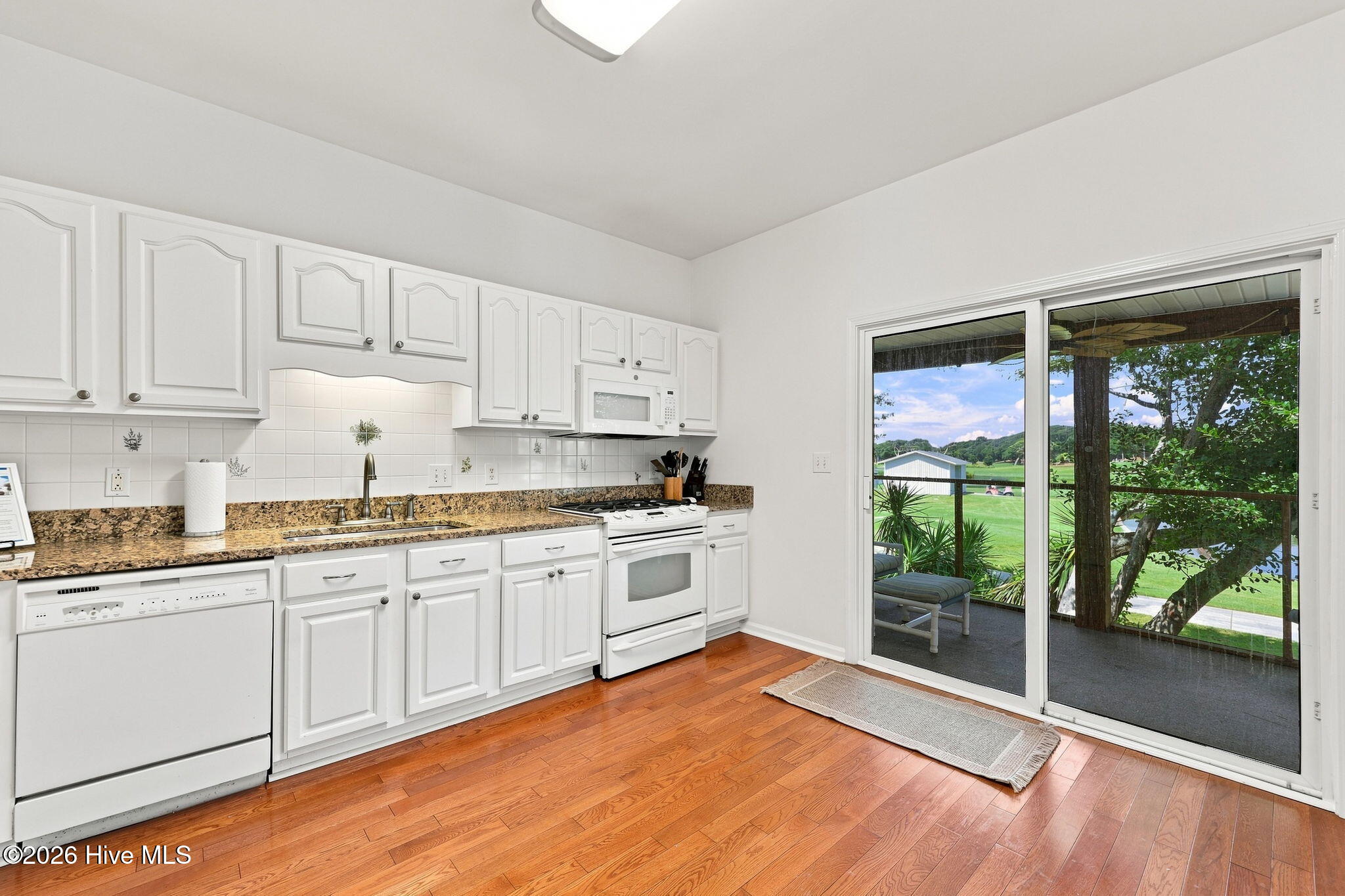 109 Oakleaf Drive Property Photo 23