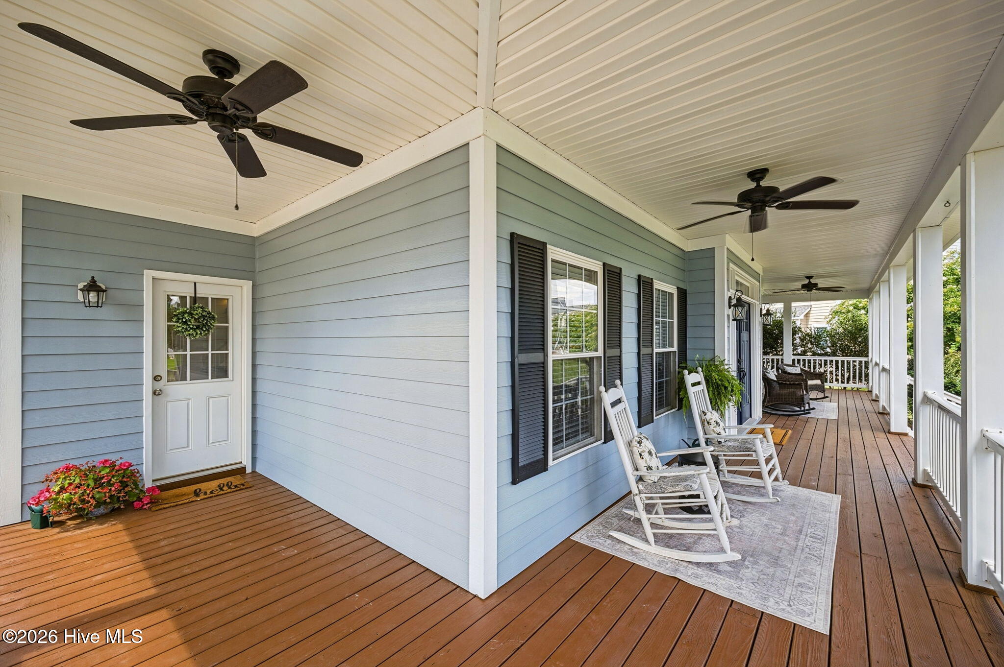 102 Blue Heron Cove Property Photo 3