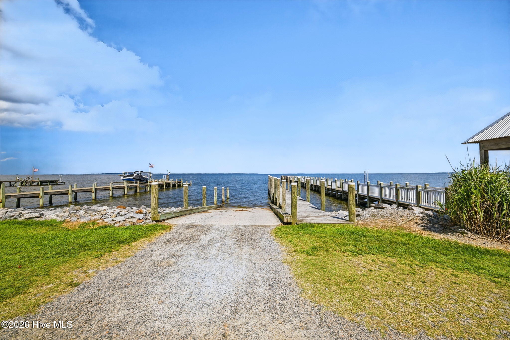 102 Blue Heron Cove Property Photo 51