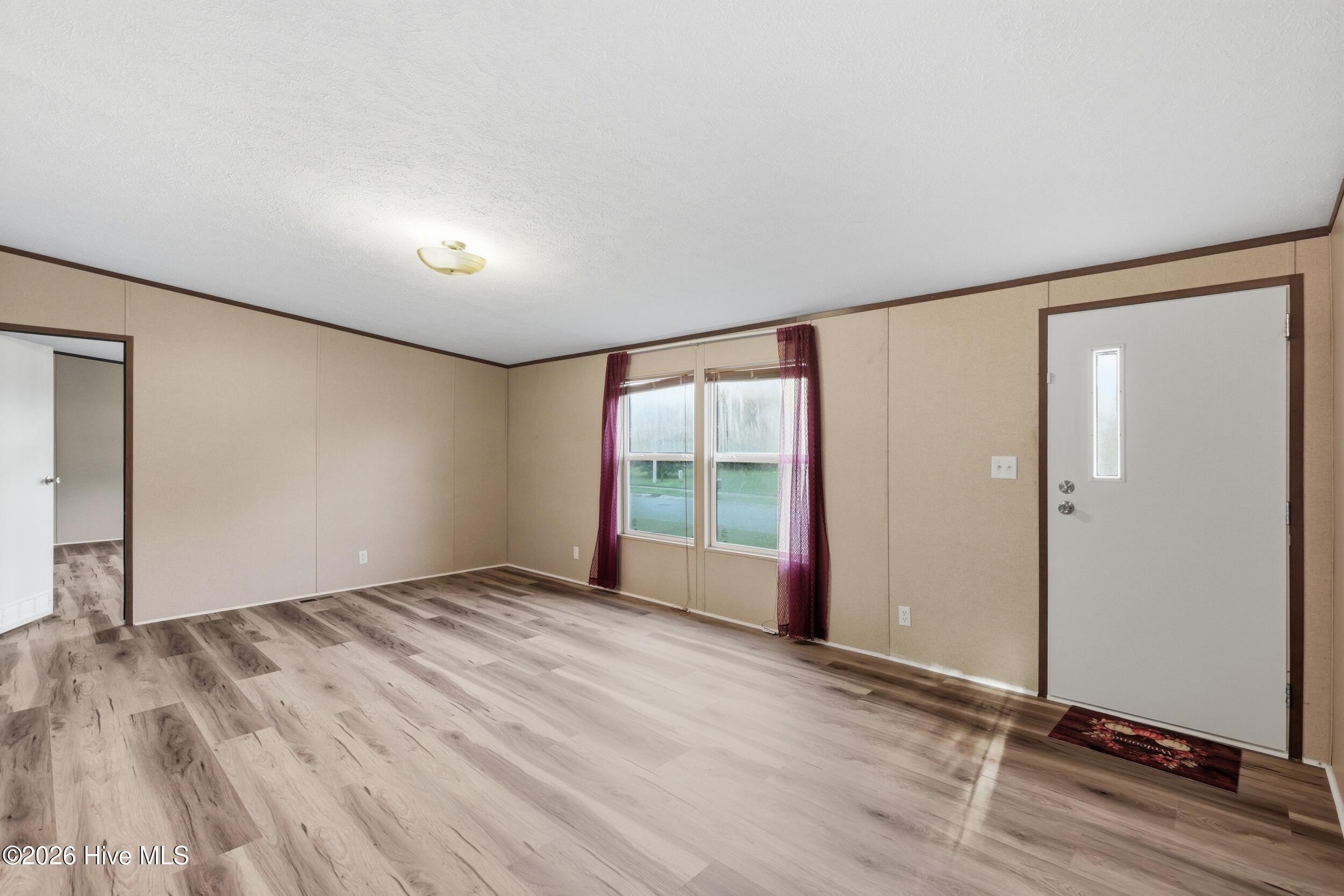 5927 Berkley Court Property Photo 7