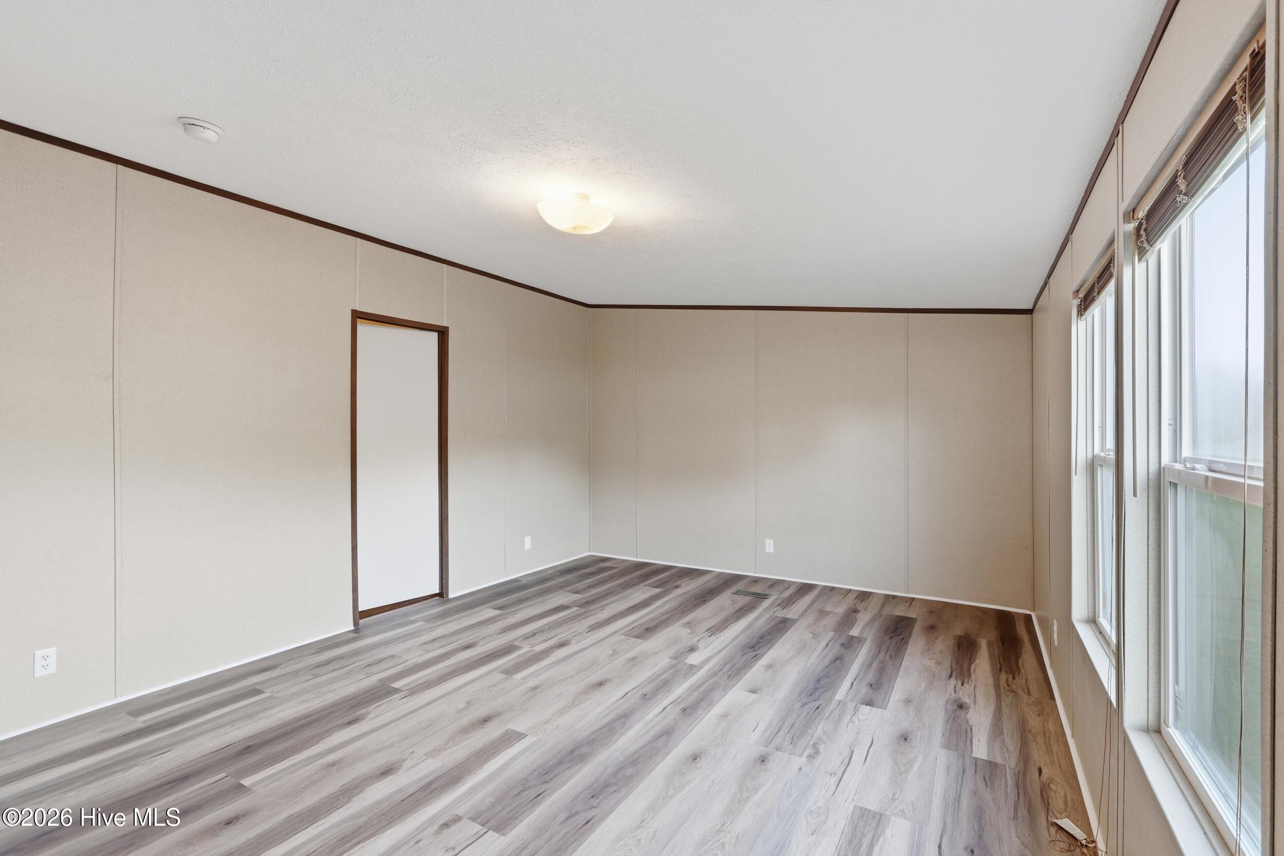5927 Berkley Court Property Photo 9