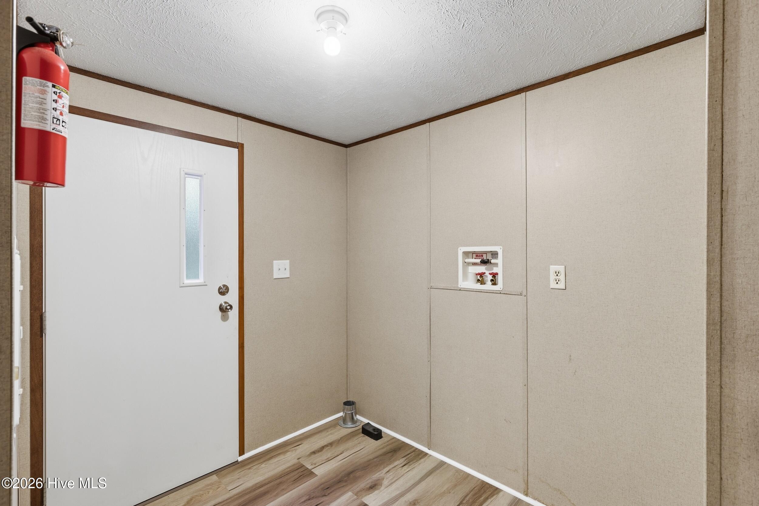 5927 Berkley Court Property Photo 11