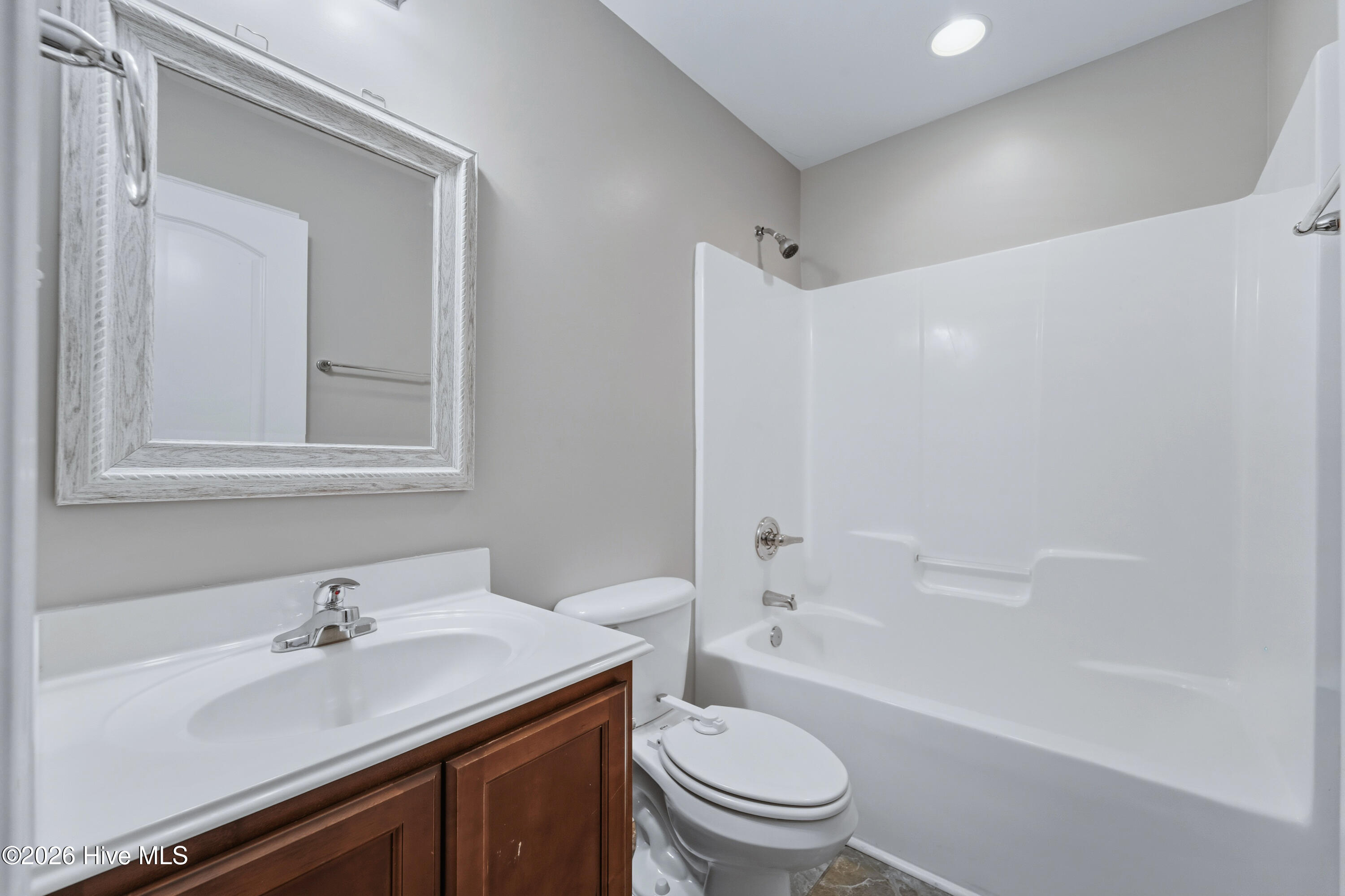 205 Mariposa Court Property Photo 8