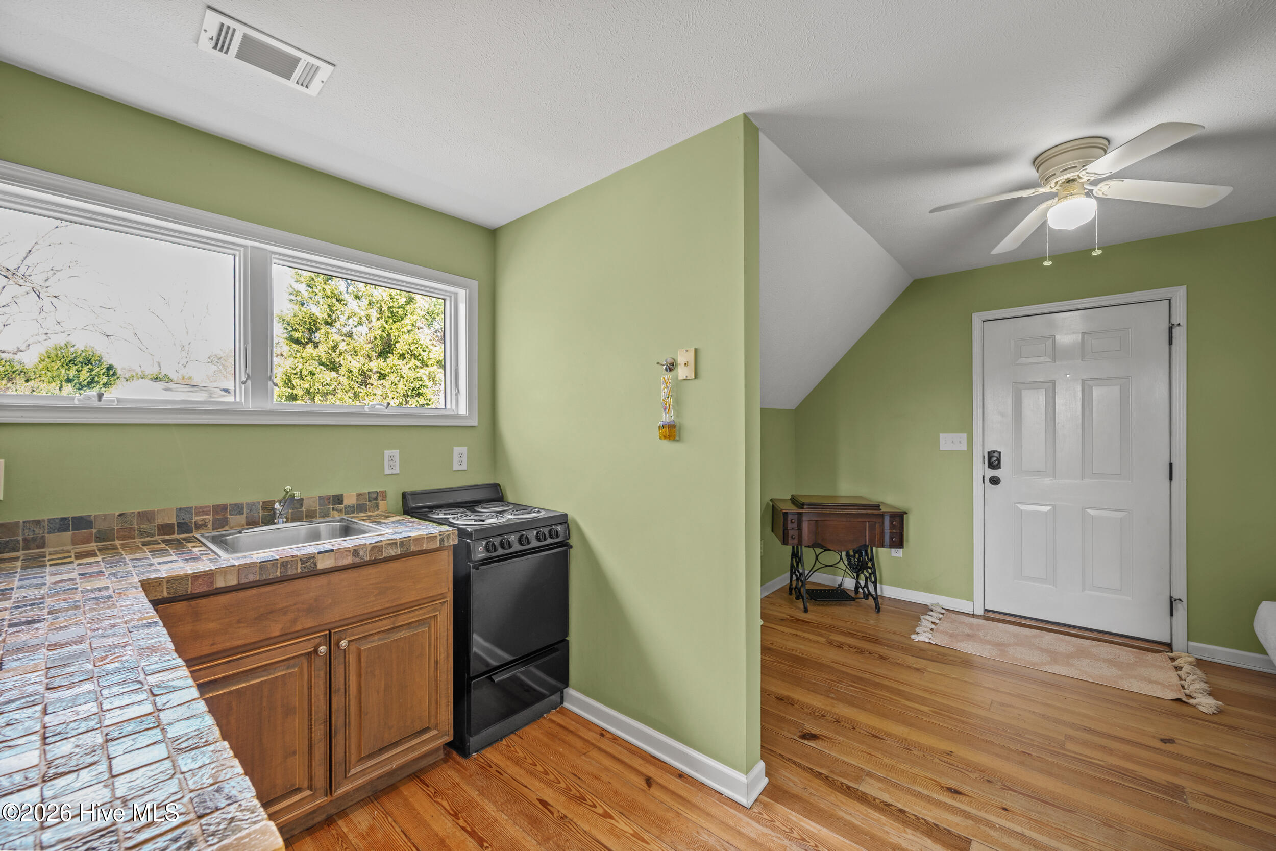 355 Park Avenue Sw Property Photo 72