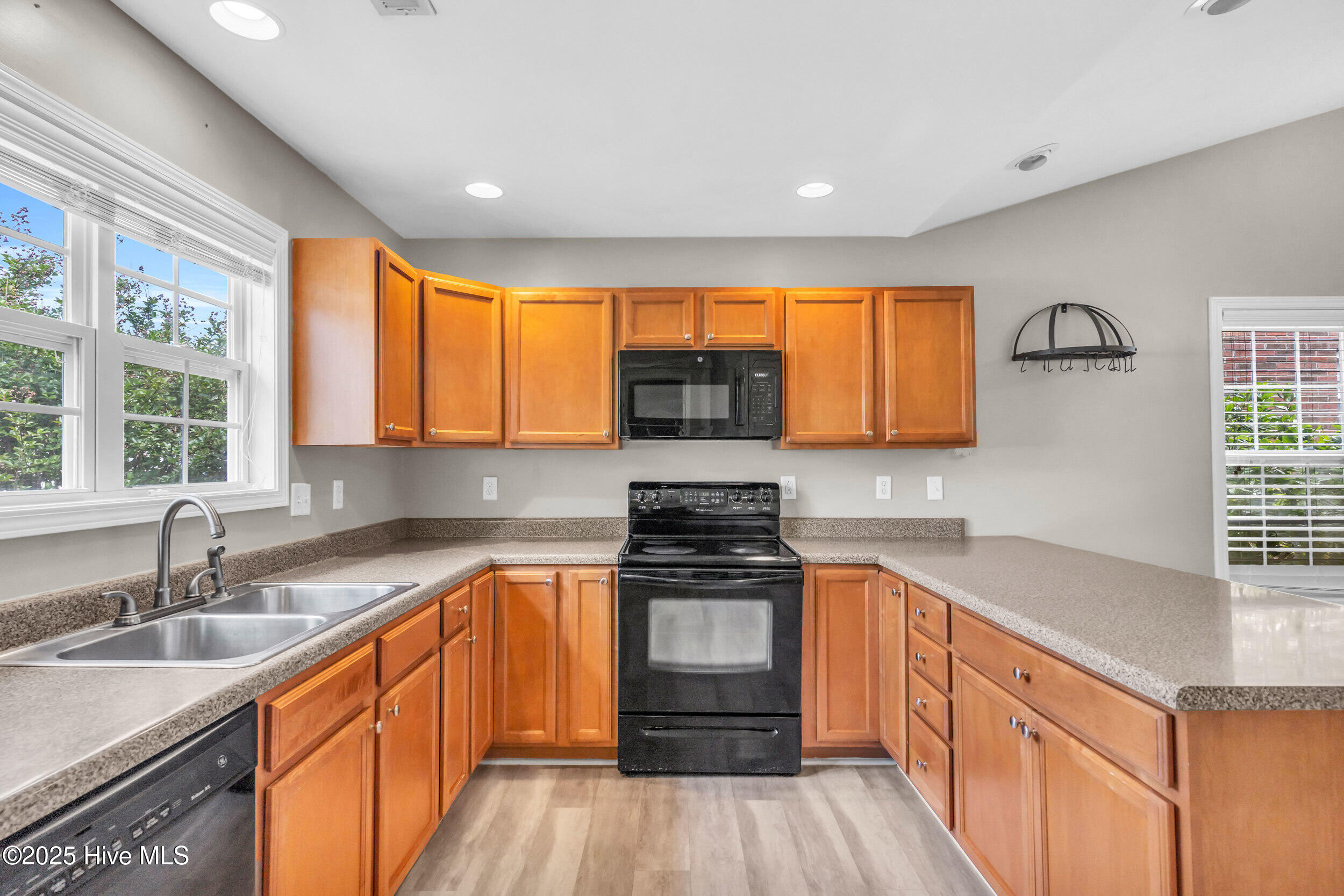 7826 Chip Shot Way Property Photo 12