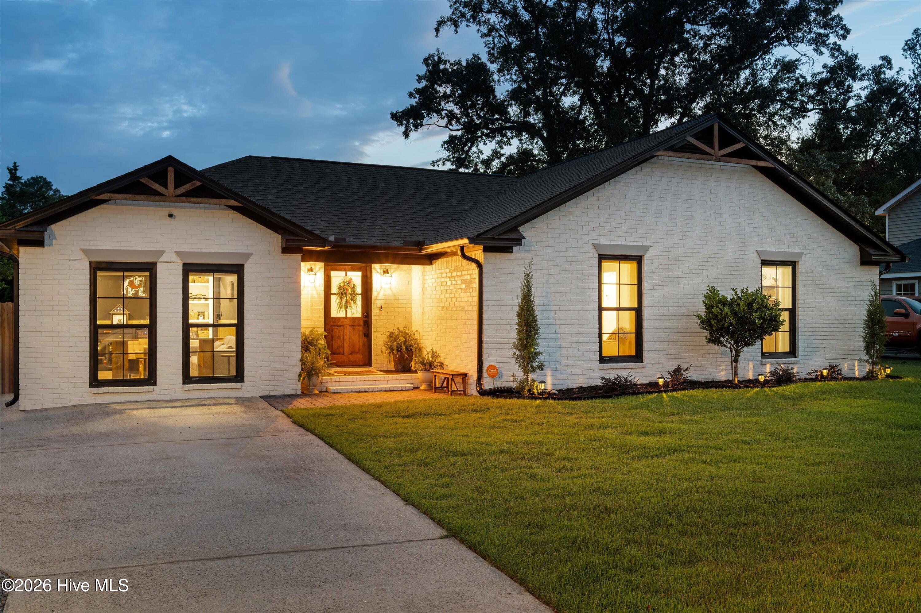 137 Fall Line Drive Property Photo 49