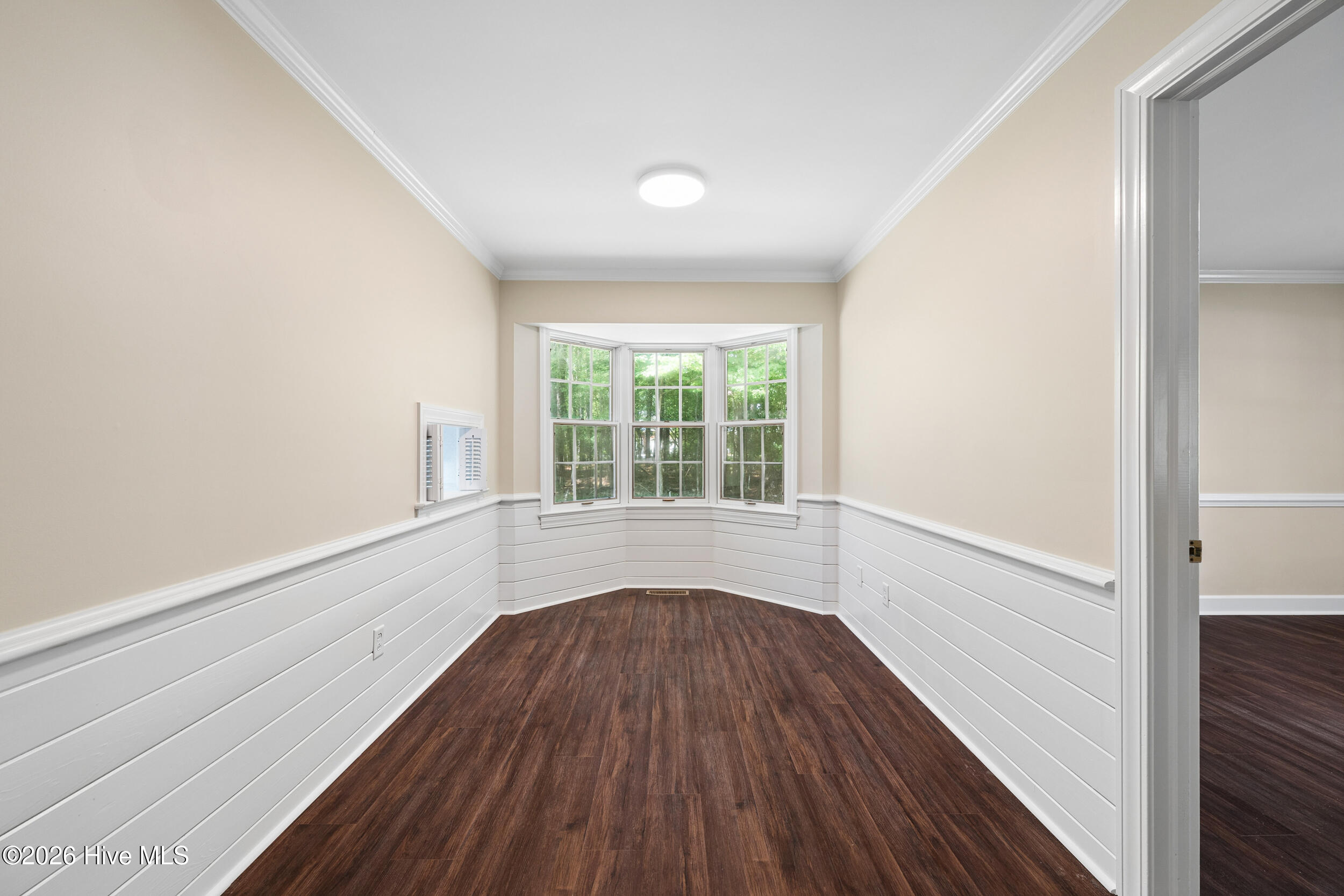 1612 Colony Drive Property Photo 12