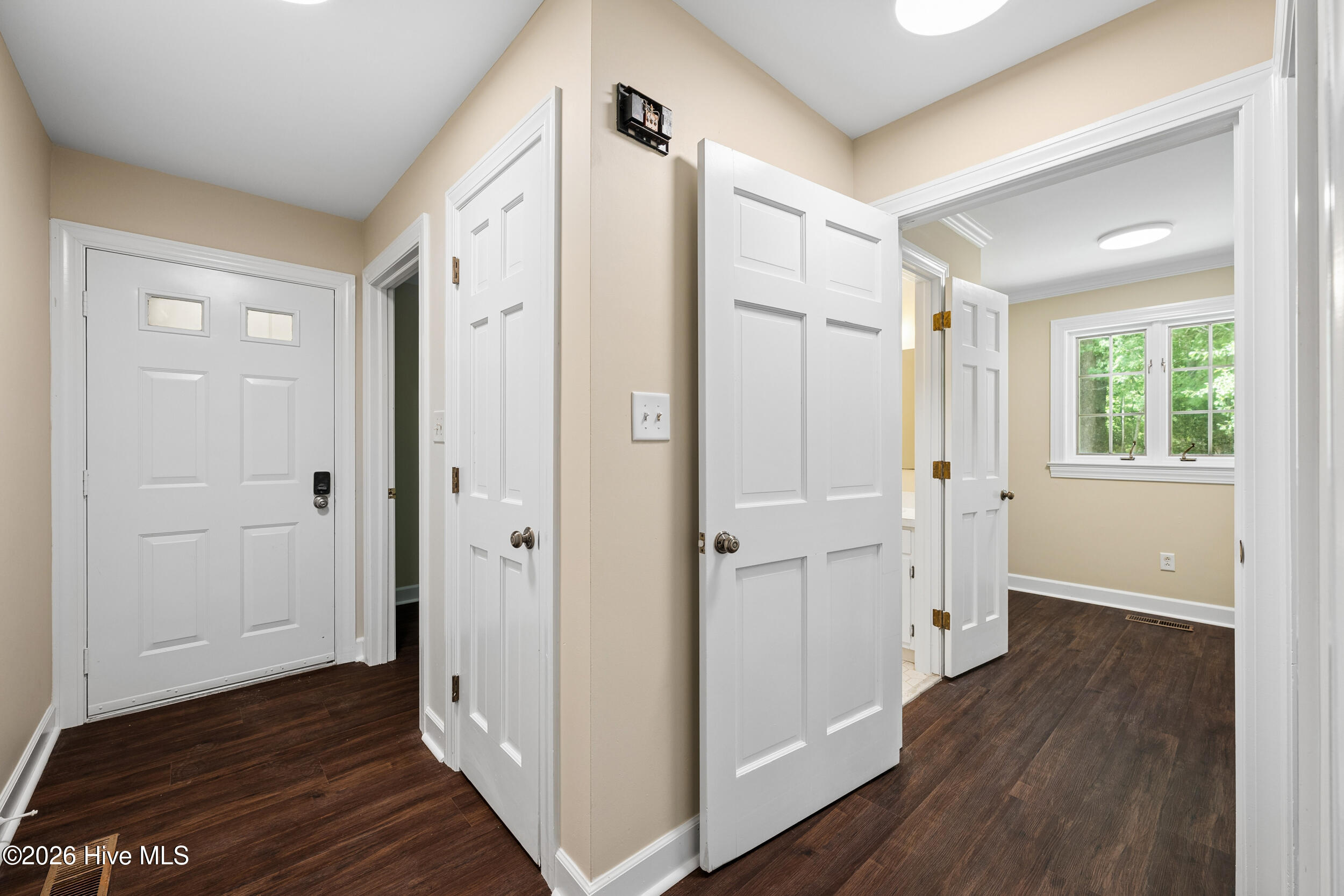 1612 Colony Drive Property Photo 18