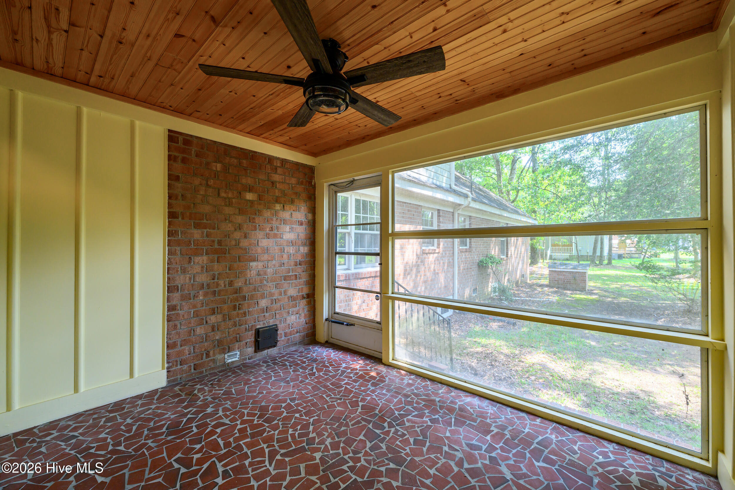 1612 Colony Drive Property Photo 35