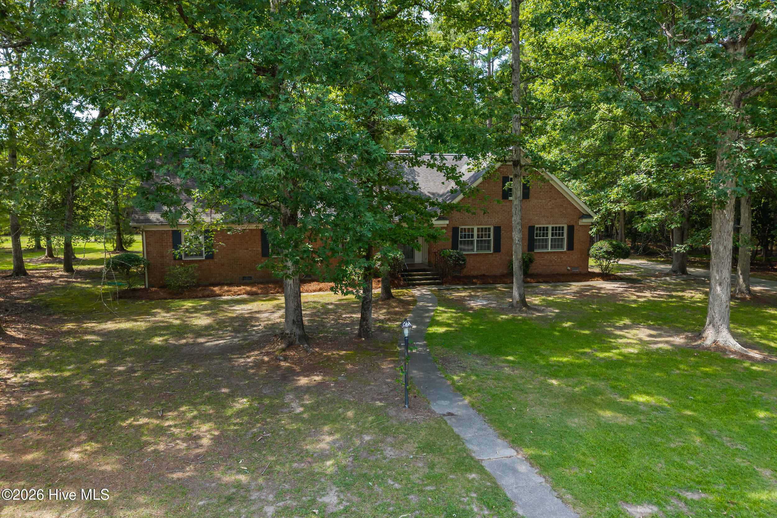 1612 Colony Drive Property Photo 41
