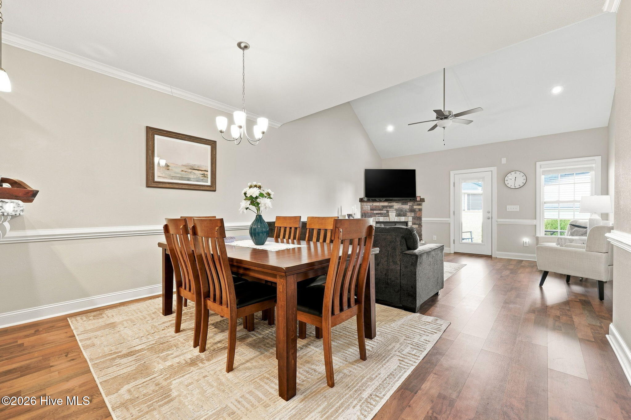 2120 Remington Court B Property Photo 18