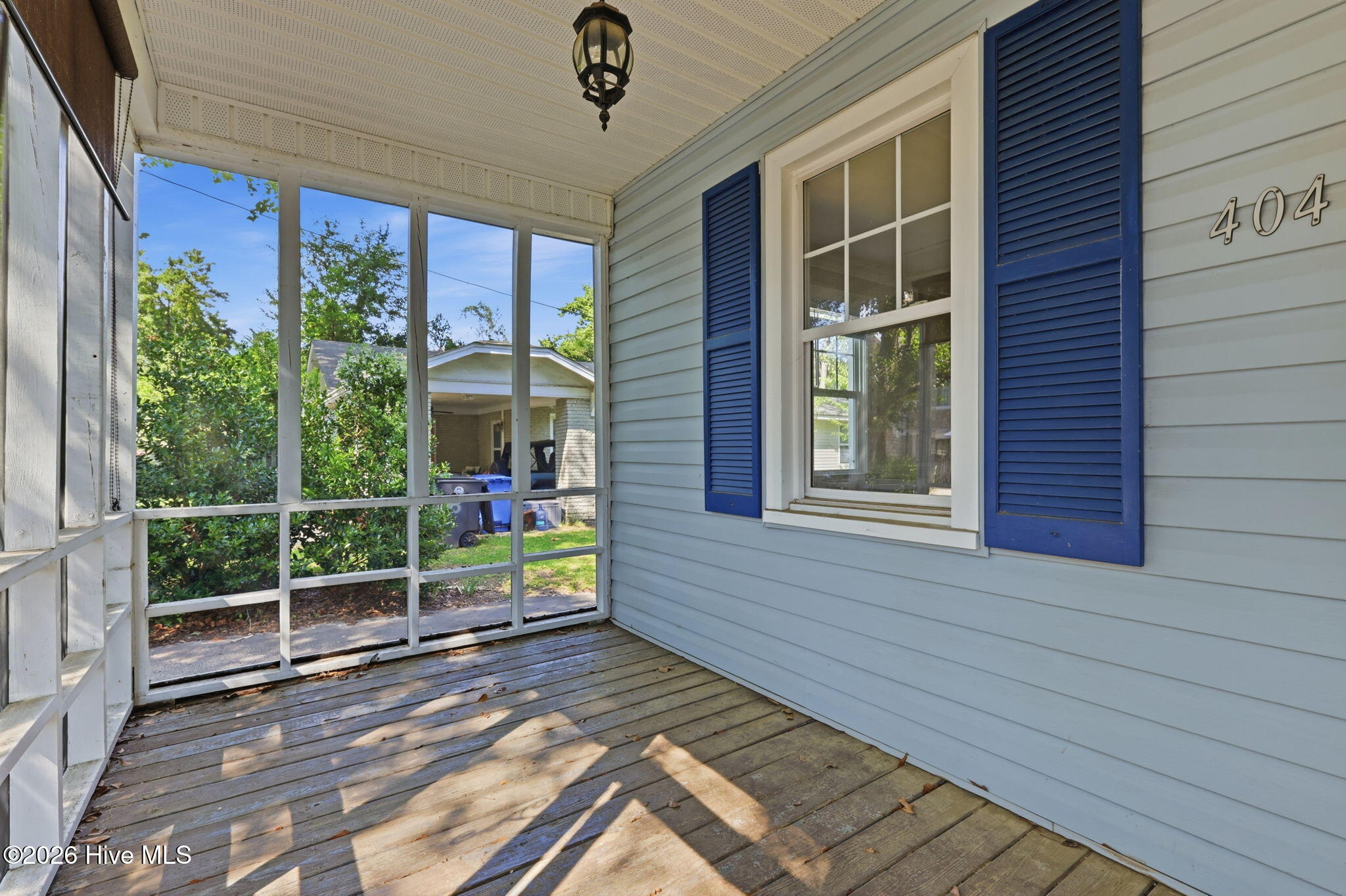 404 Pearl Street Property Photo 5
